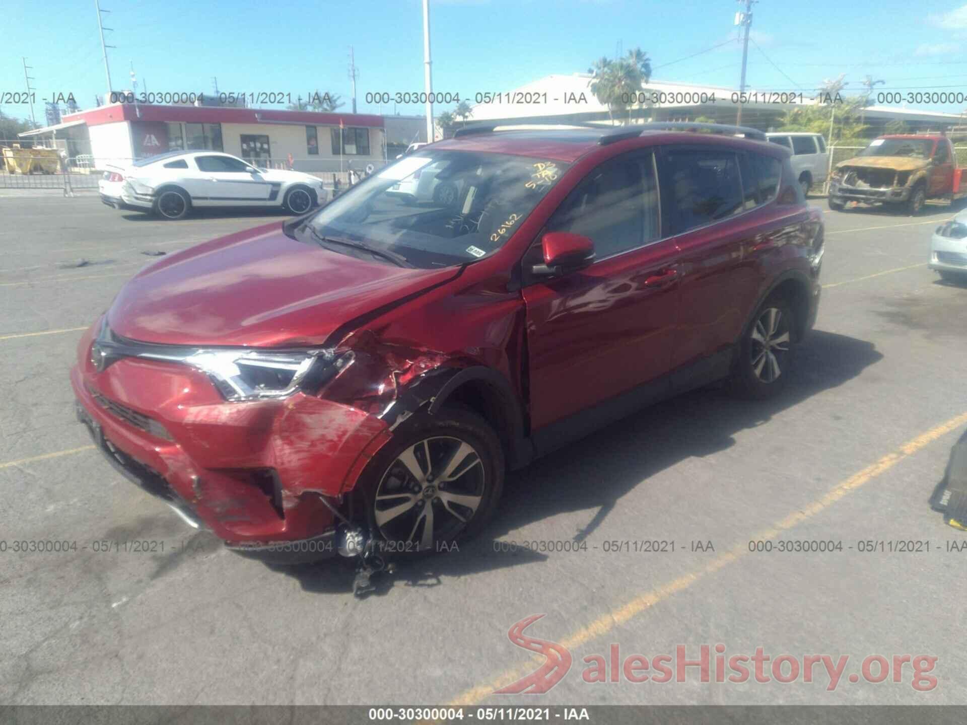 JTMWFREV7JD126173 2018 TOYOTA RAV4