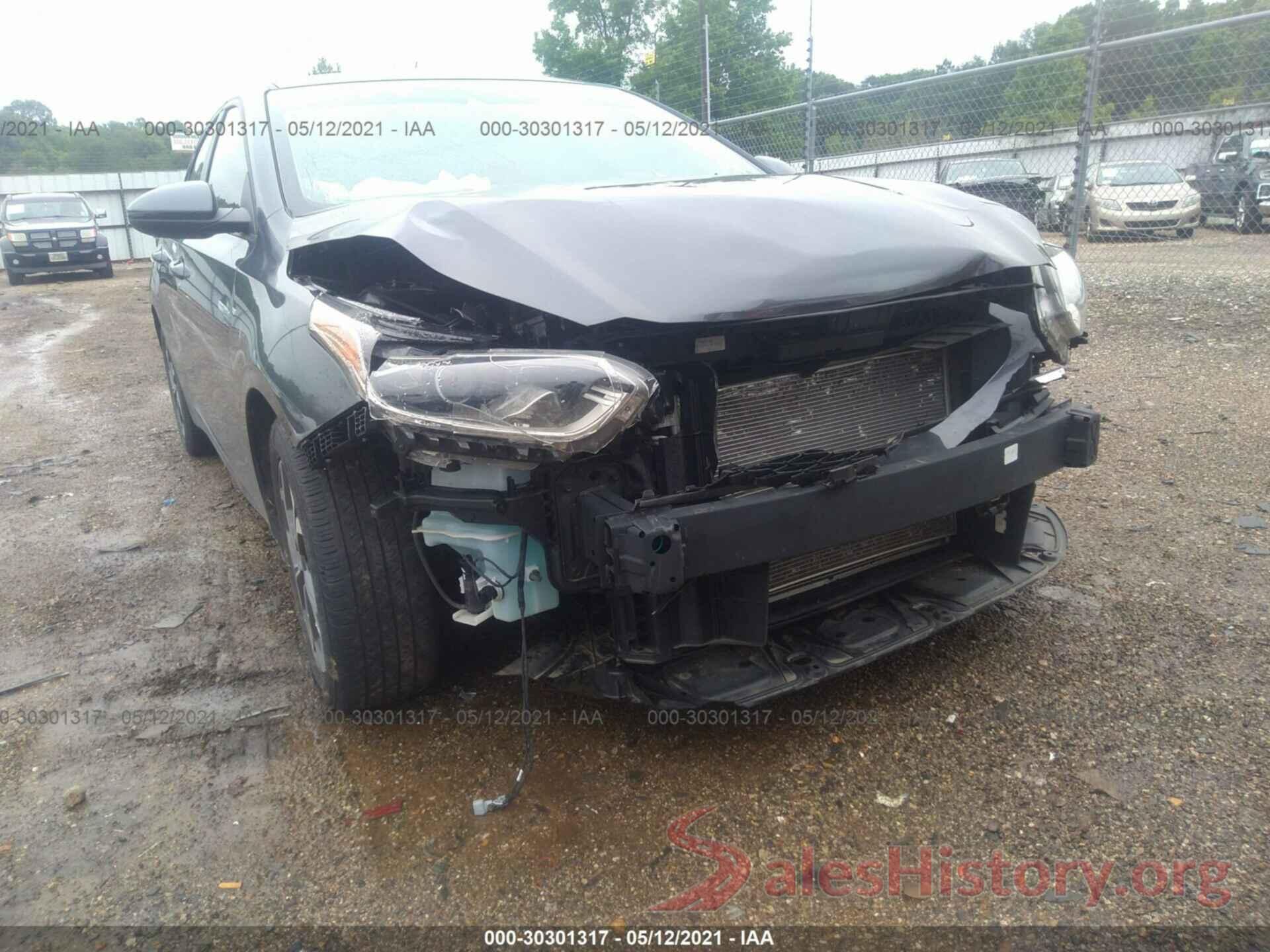 3KPF24AD3KE133780 2019 KIA FORTE