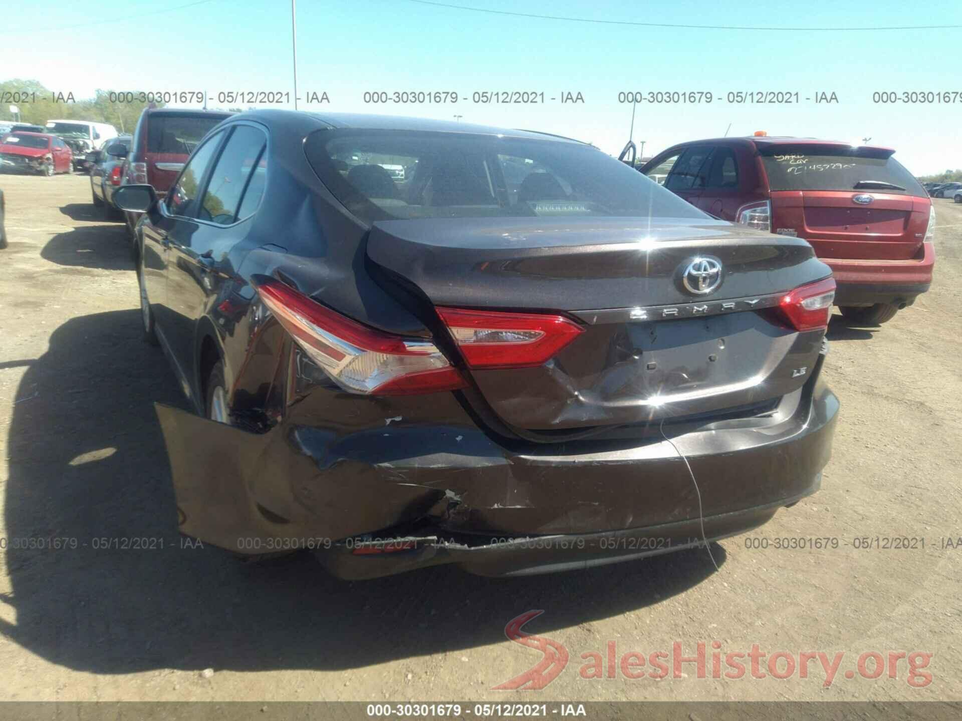 4T1B11HK3JU113514 2018 TOYOTA CAMRY