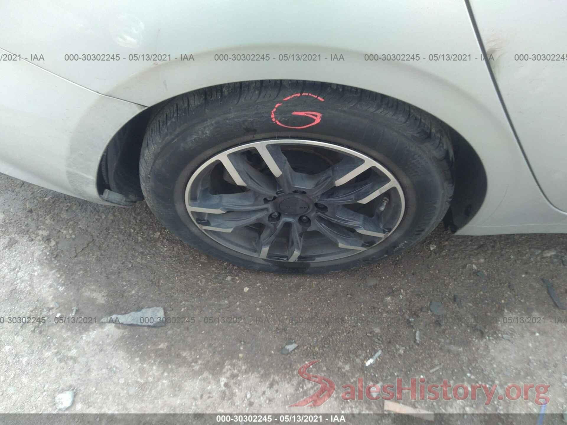 3KPF24AD9KE111590 2019 KIA FORTE