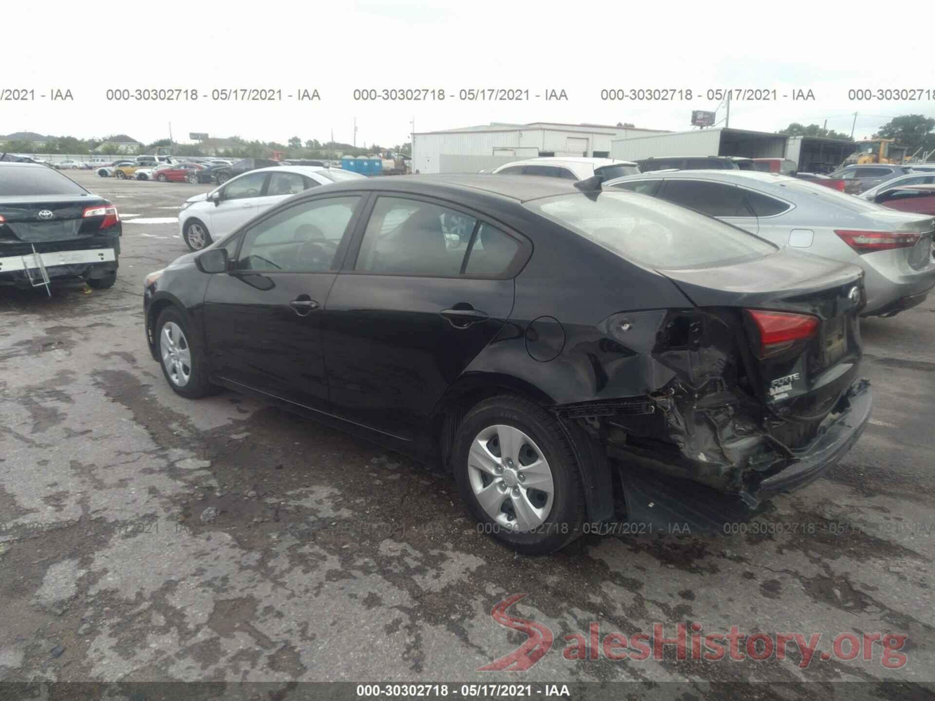 3KPFK4A76HE067311 2017 KIA FORTE