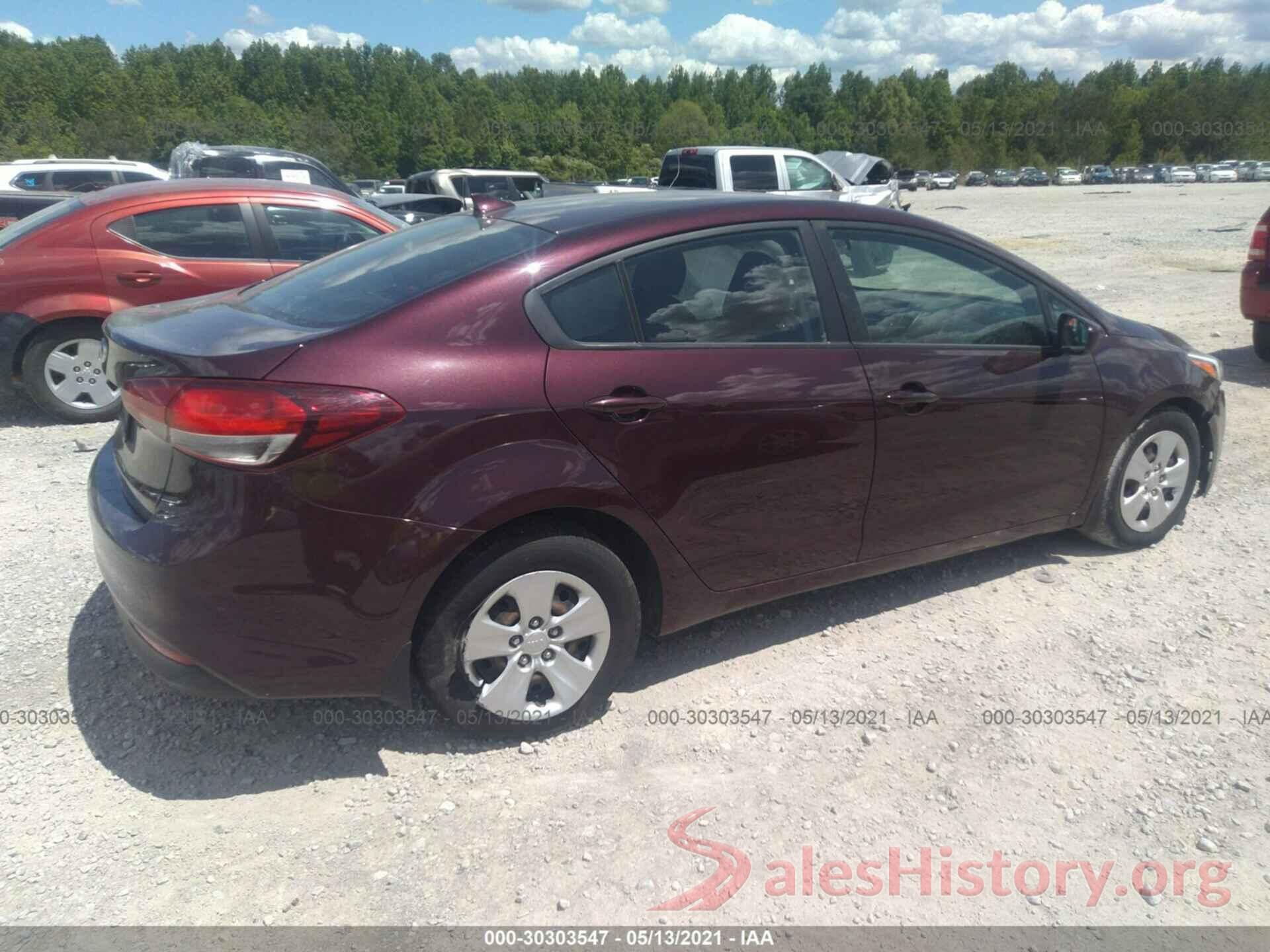 3KPFK4A78HE071988 2017 KIA FORTE