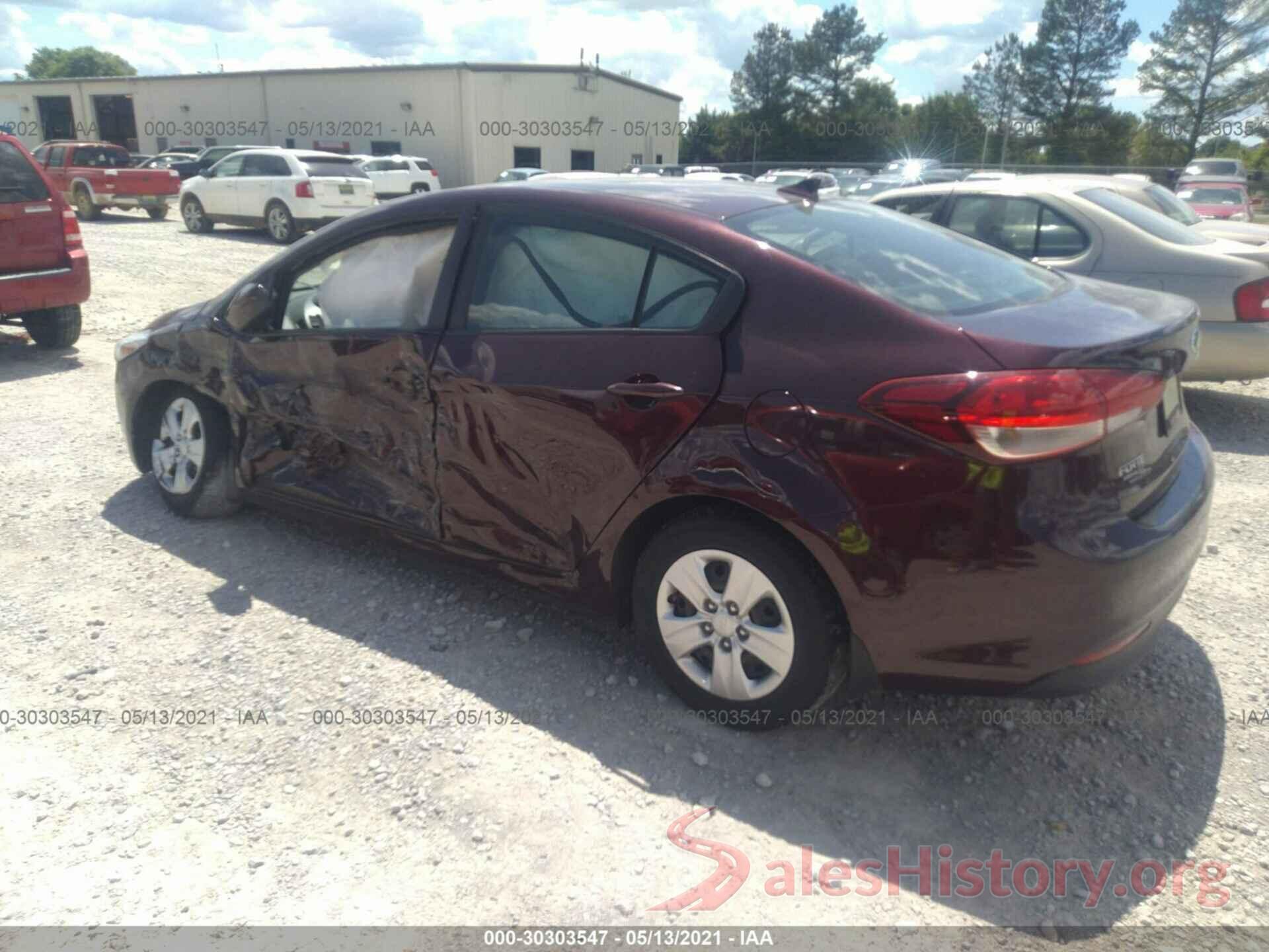 3KPFK4A78HE071988 2017 KIA FORTE