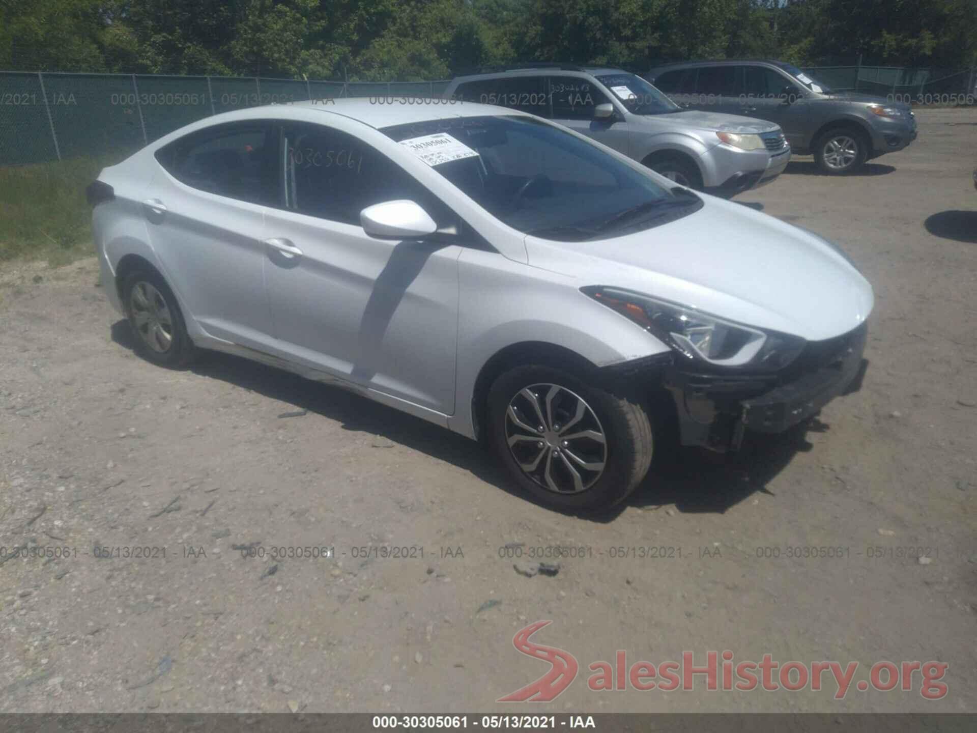 5NPDH4AE9GH665066 2016 HYUNDAI ELANTRA