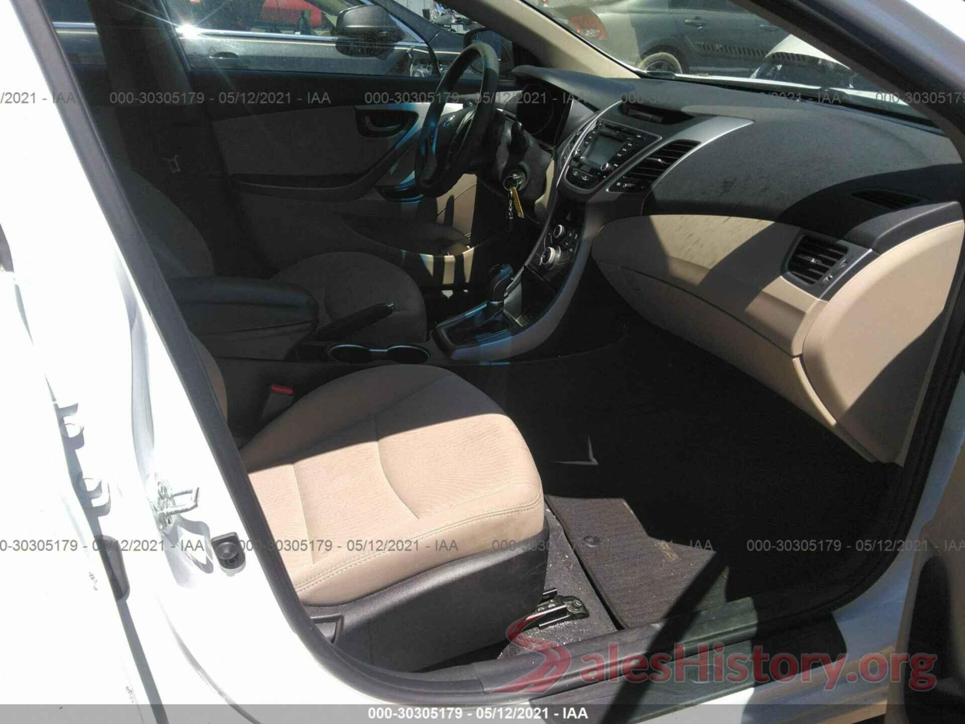 5NPDH4AE6GH709492 2016 HYUNDAI ELANTRA