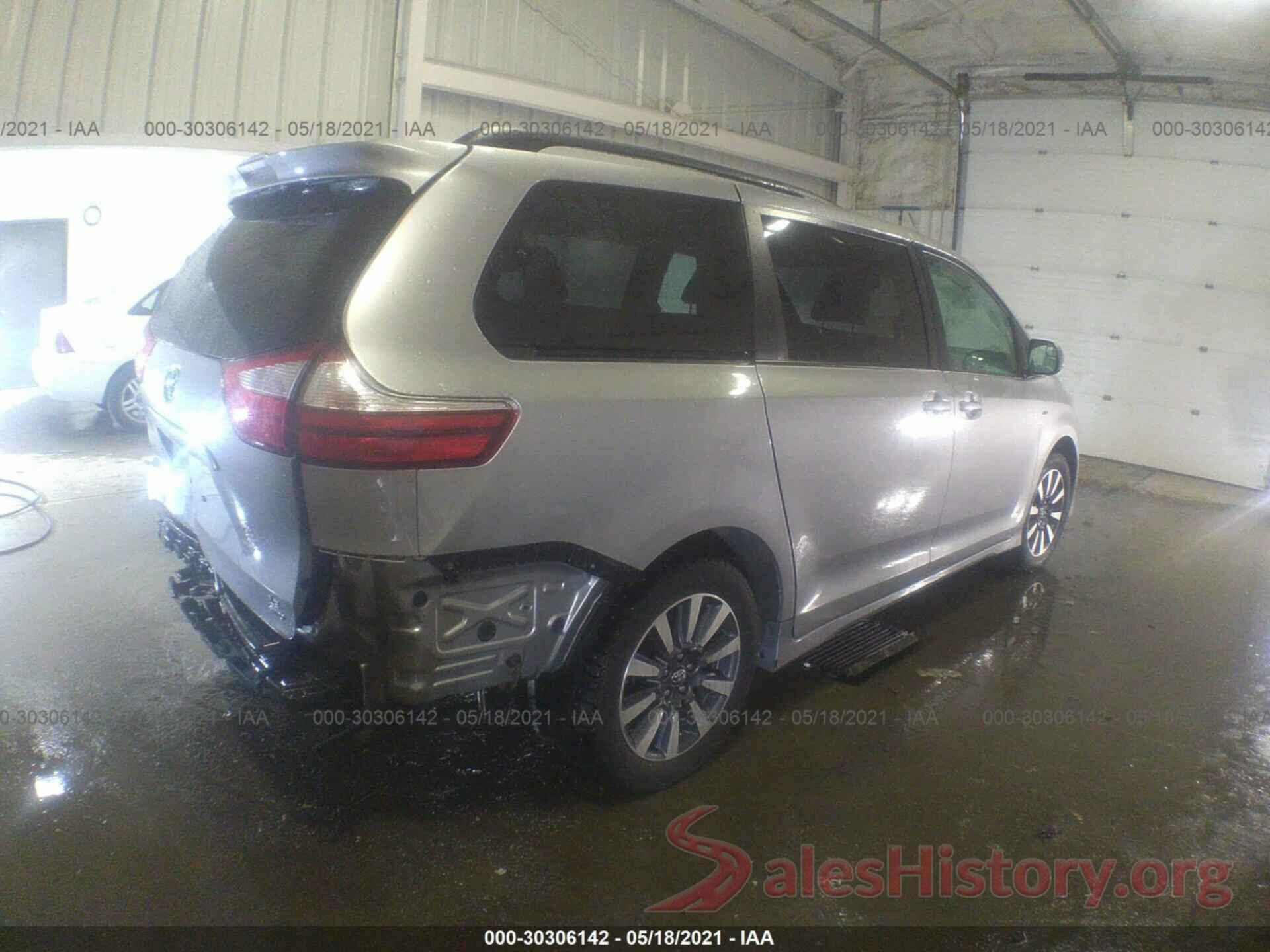 5TDJZ3DC4JS205917 2018 TOYOTA SIENNA