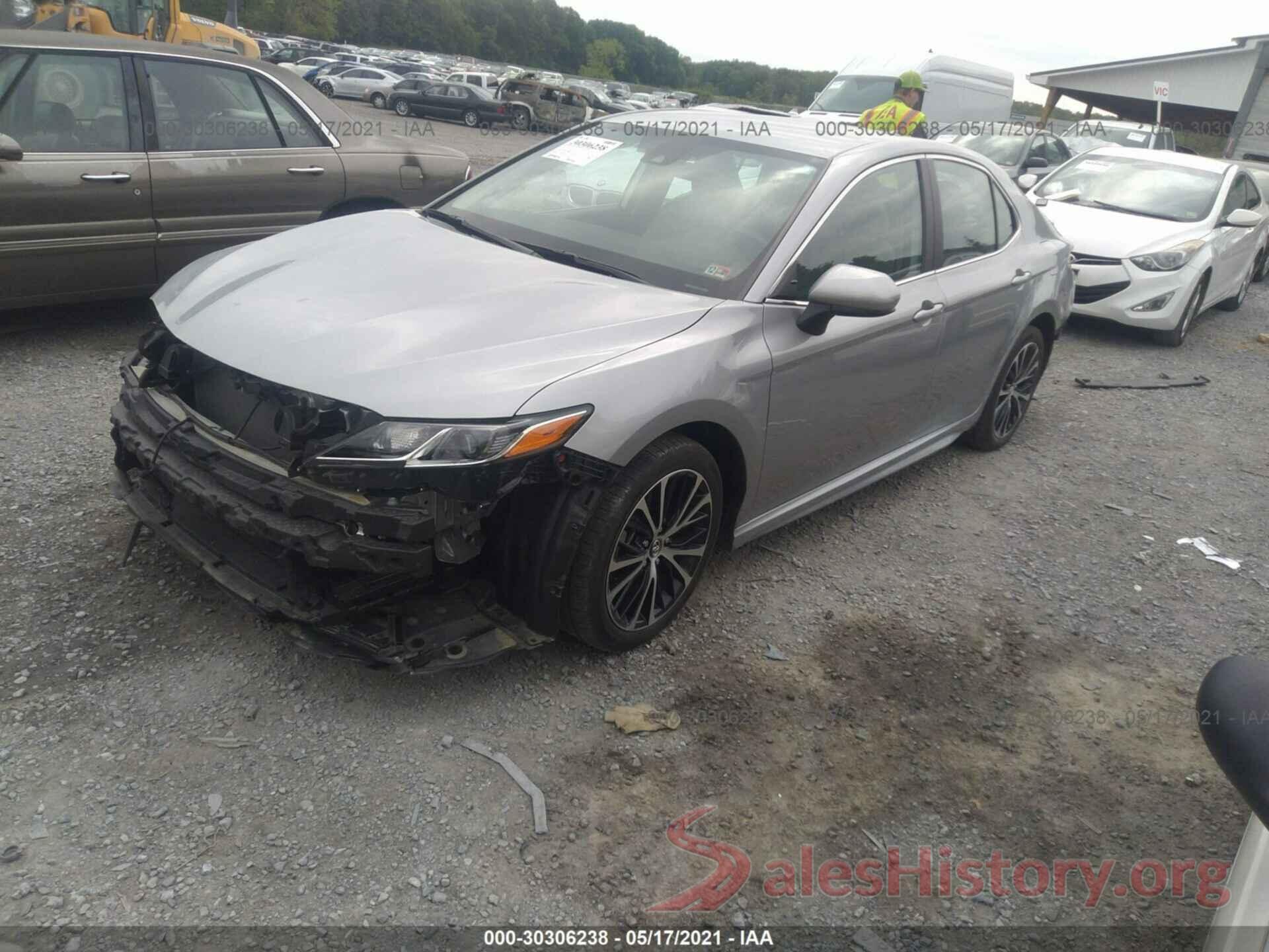 4T1G11AK5LU304452 2020 TOYOTA CAMRY