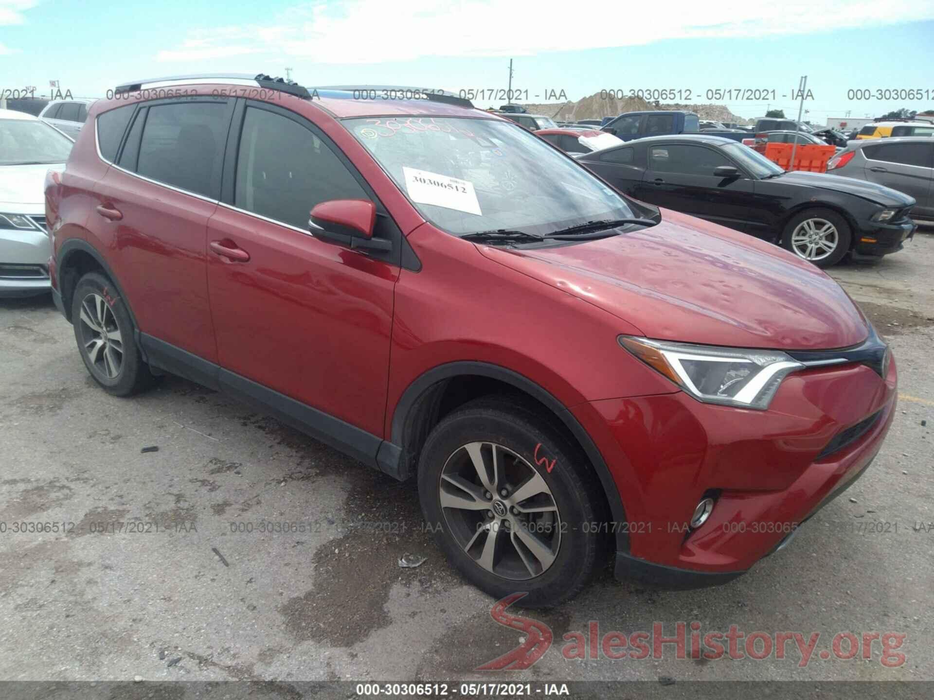 JTMWFREV6HJ106878 2017 TOYOTA RAV4