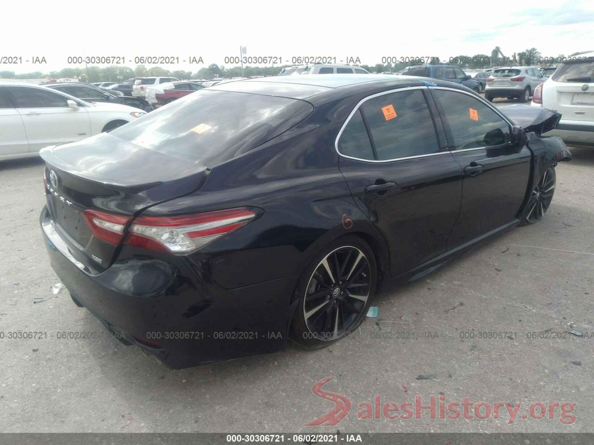 4T1B61HK2JU112999 2018 TOYOTA CAMRY