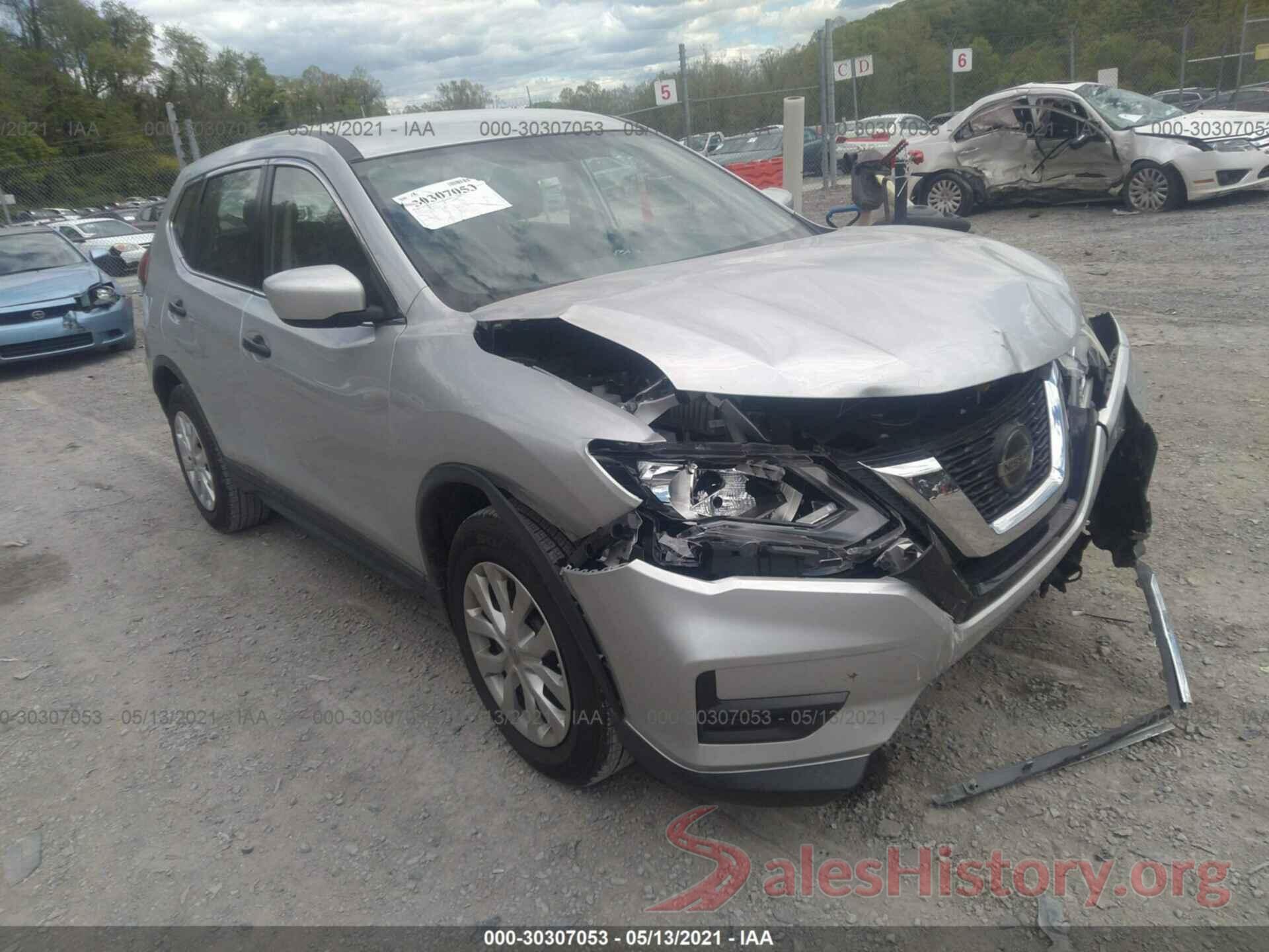 KNMAT2MT5JP590359 2018 NISSAN ROGUE