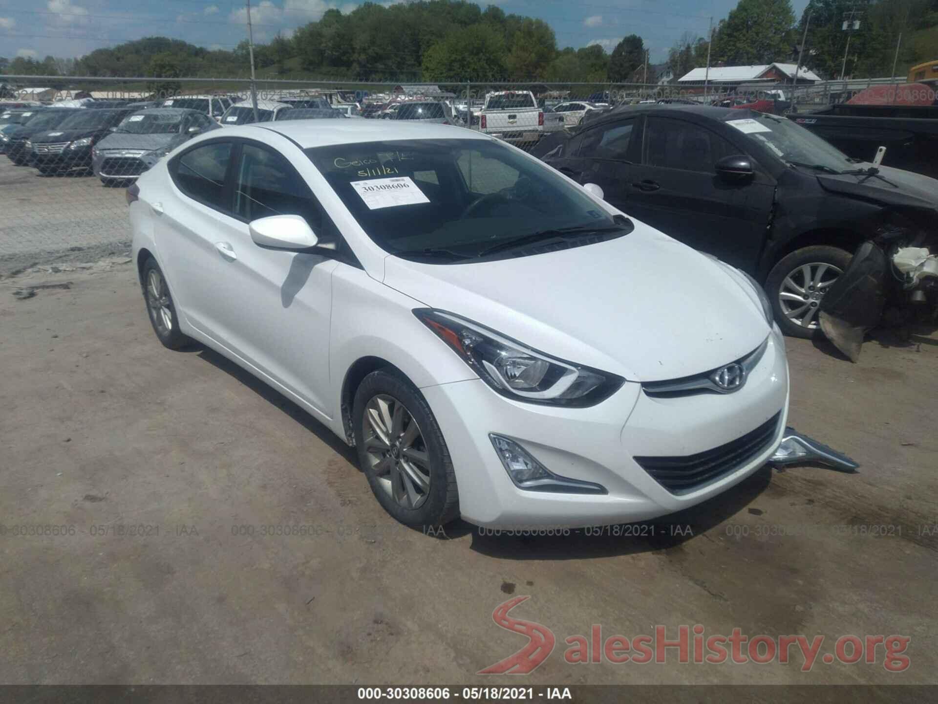 5NPDH4AE0GH667787 2016 HYUNDAI ELANTRA