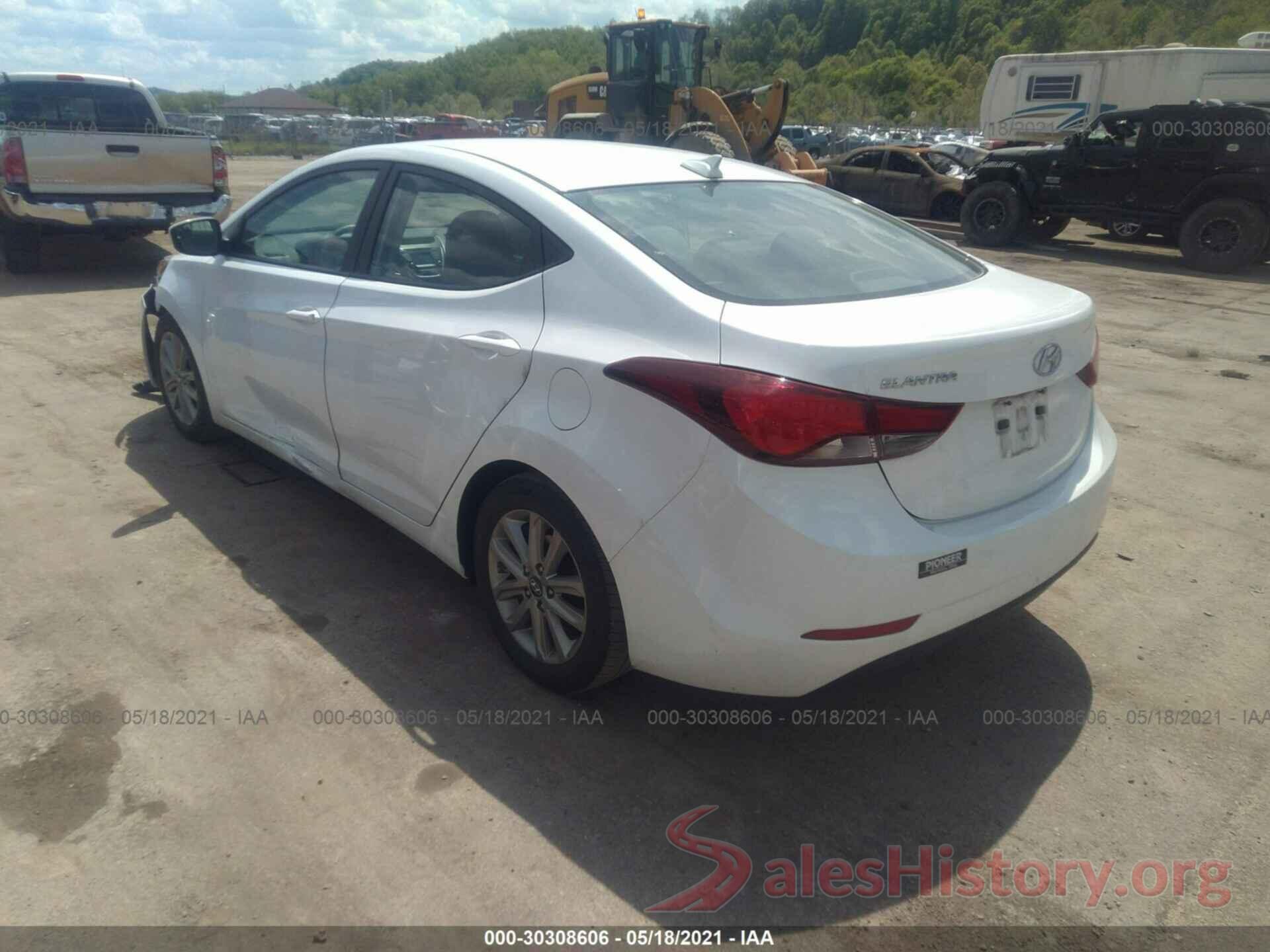 5NPDH4AE0GH667787 2016 HYUNDAI ELANTRA