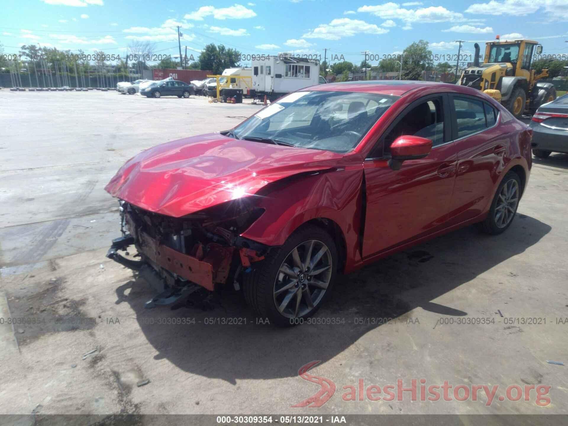 3MZBN1V36JM259137 2018 MAZDA MAZDA3 4-DOOR