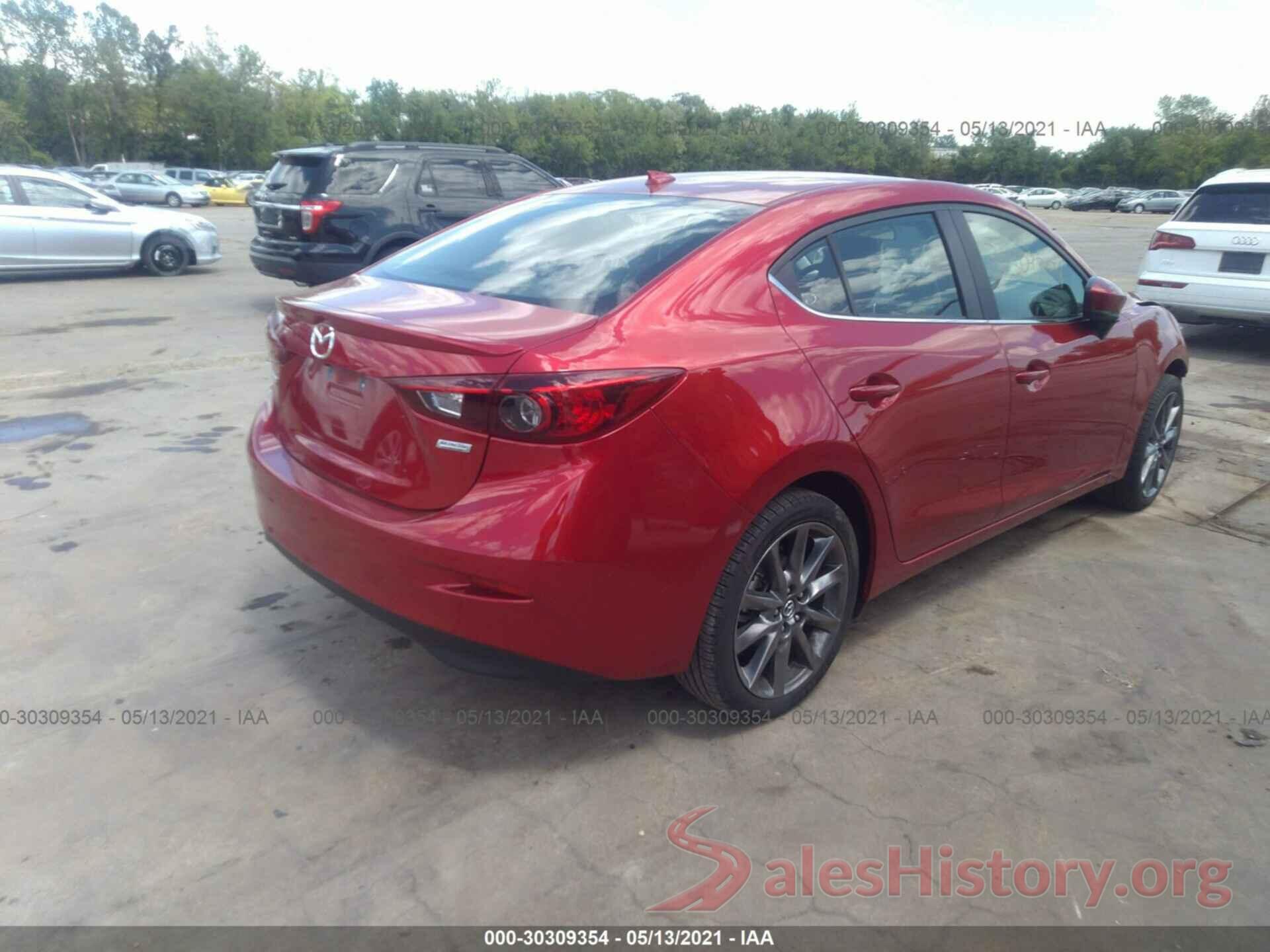 3MZBN1V36JM259137 2018 MAZDA MAZDA3 4-DOOR