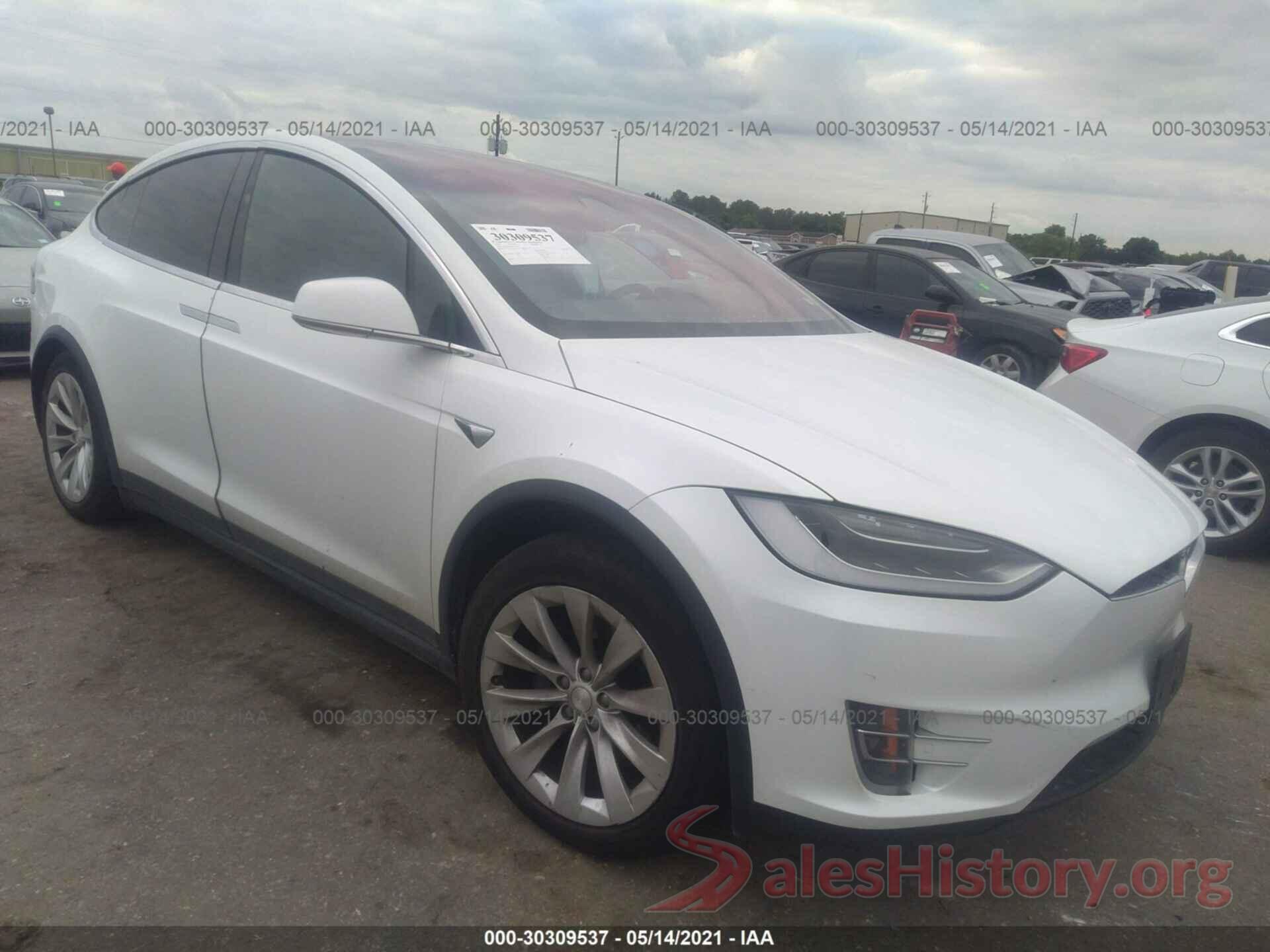 5YJXCDE23JF139761 2018 TESLA MODEL X