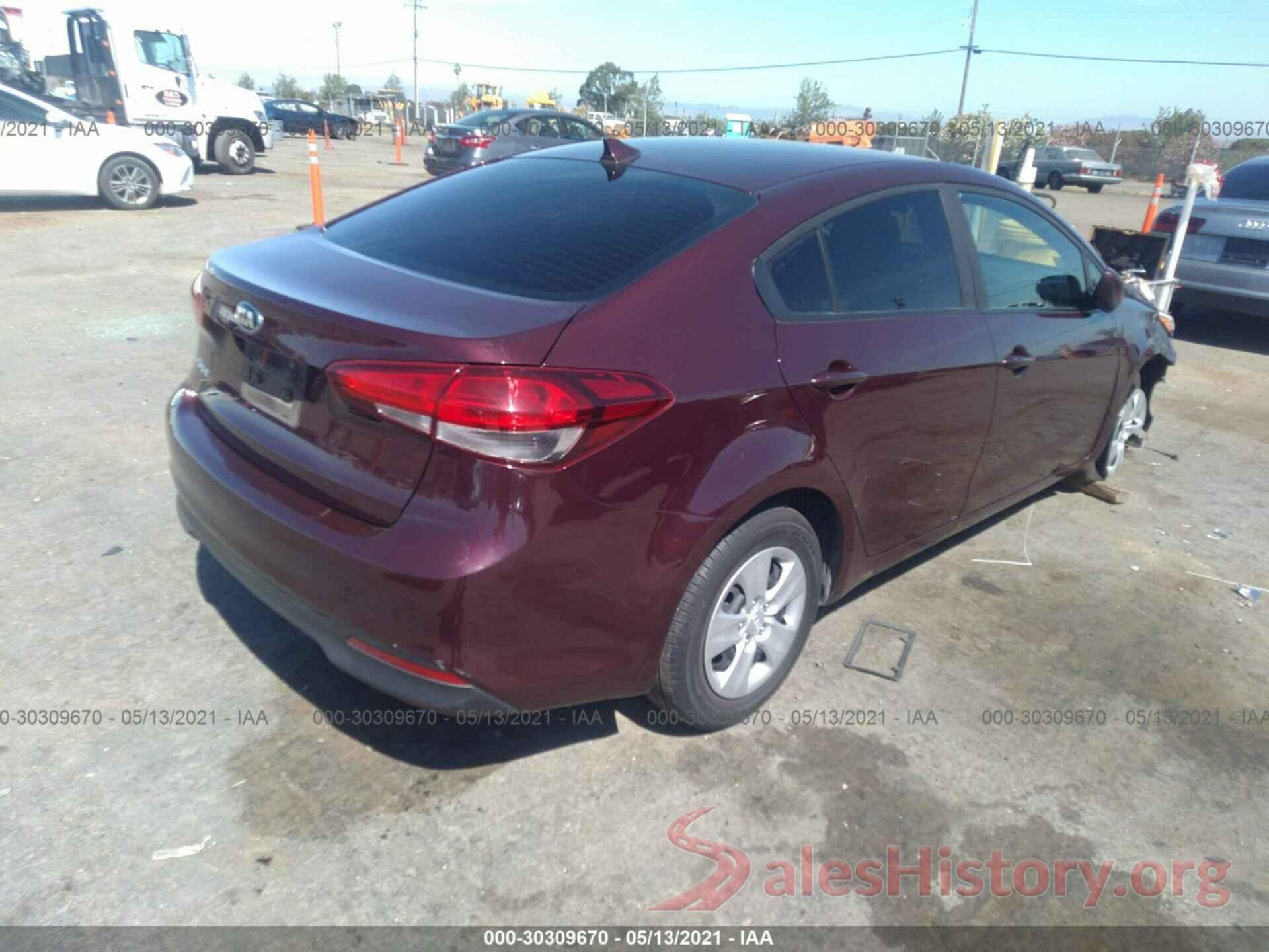 3KPFK4A76HE114580 2017 KIA FORTE