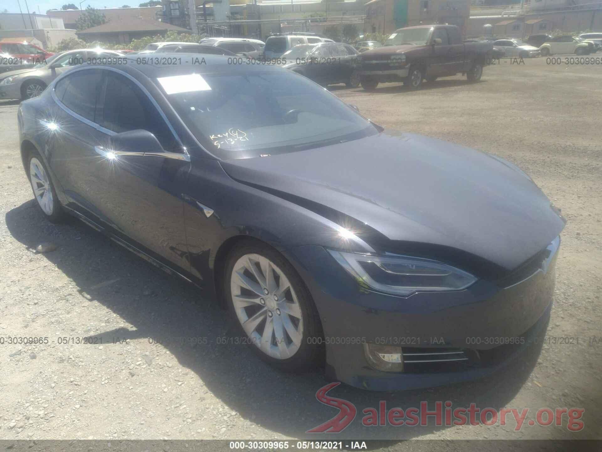 5YJSA1E28JF262213 2018 TESLA MODEL S