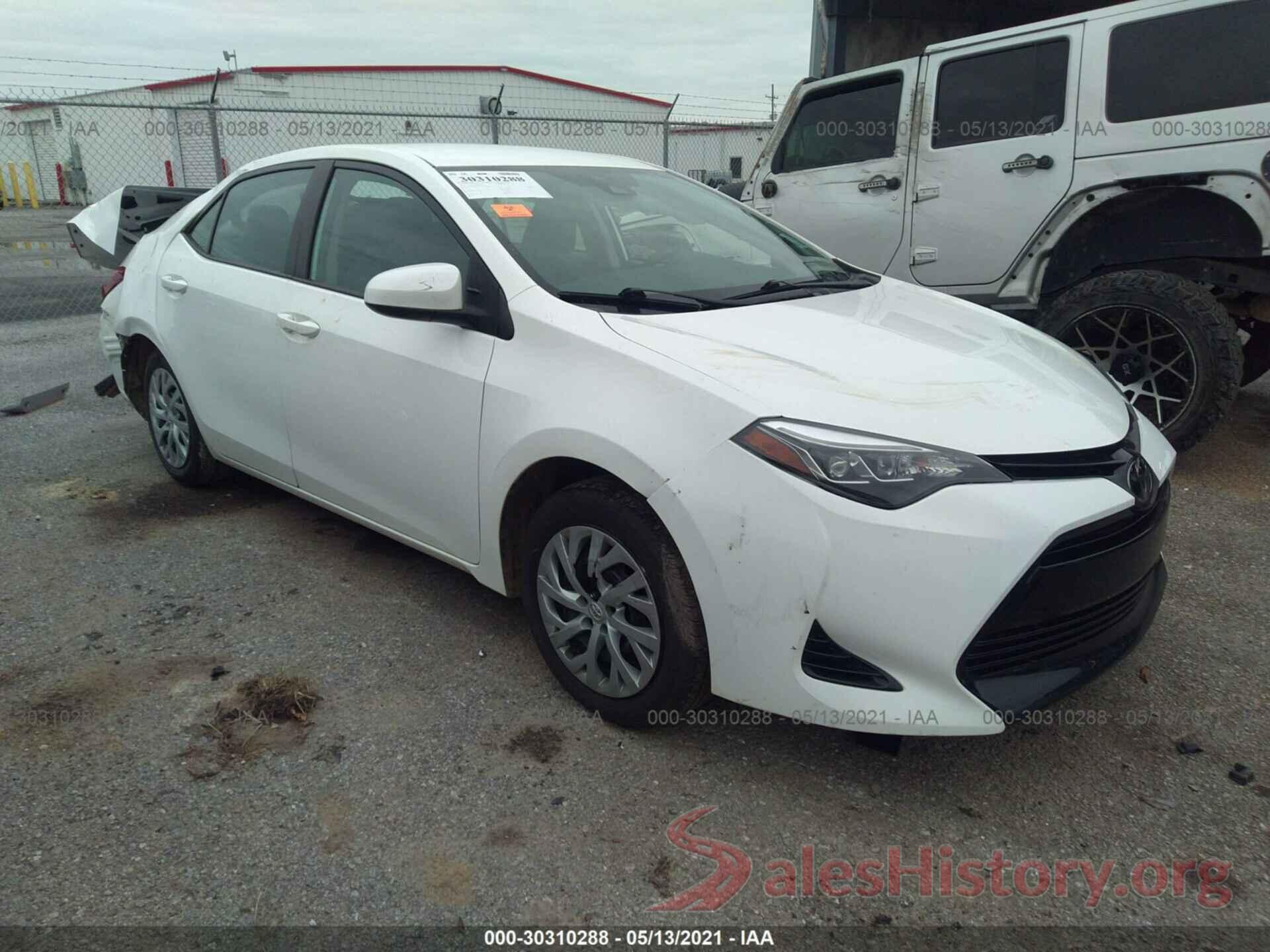 5YFBURHE5HP585354 2017 TOYOTA COROLLA