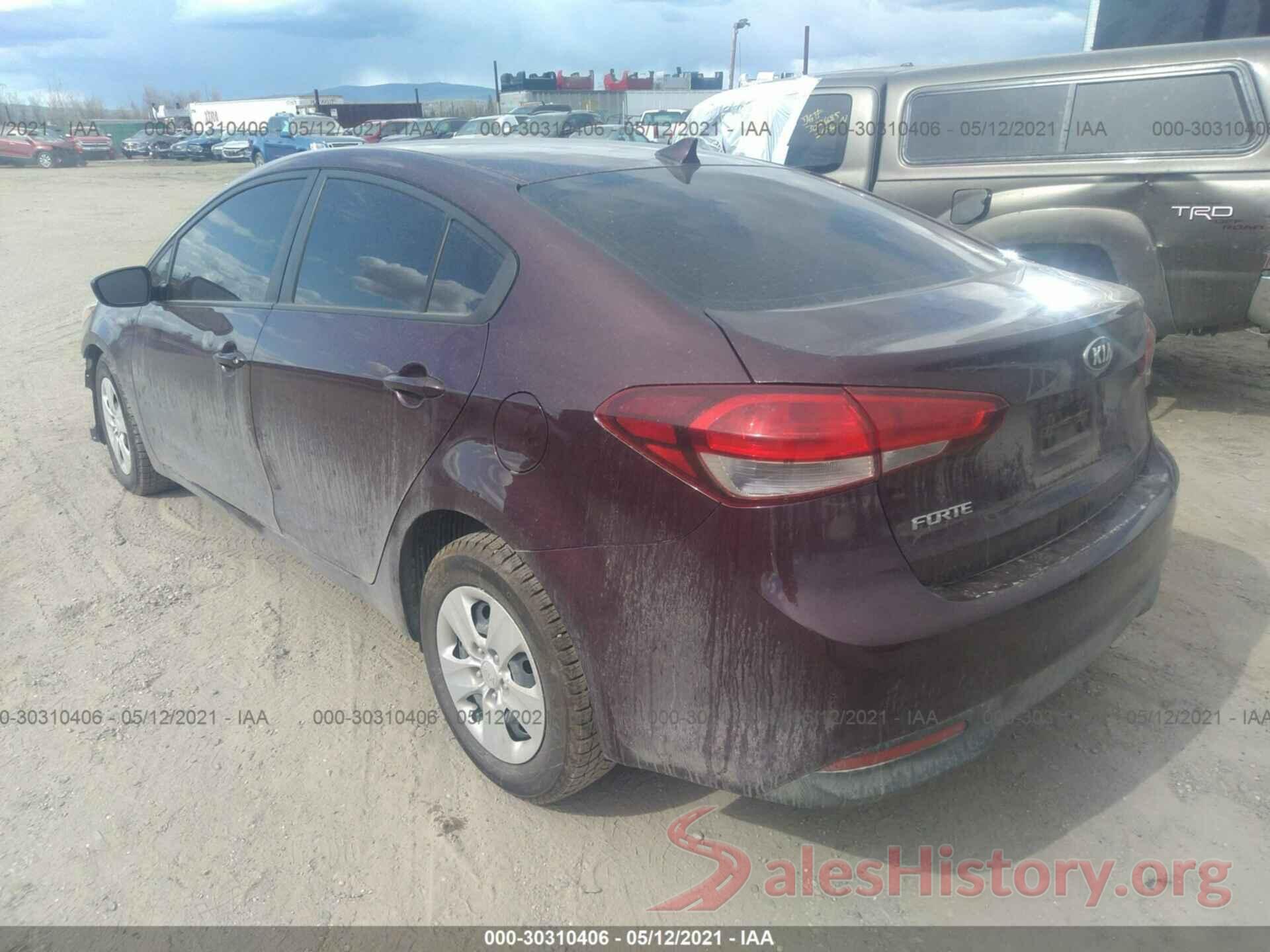 3KPFK4A74JE194628 2018 KIA FORTE