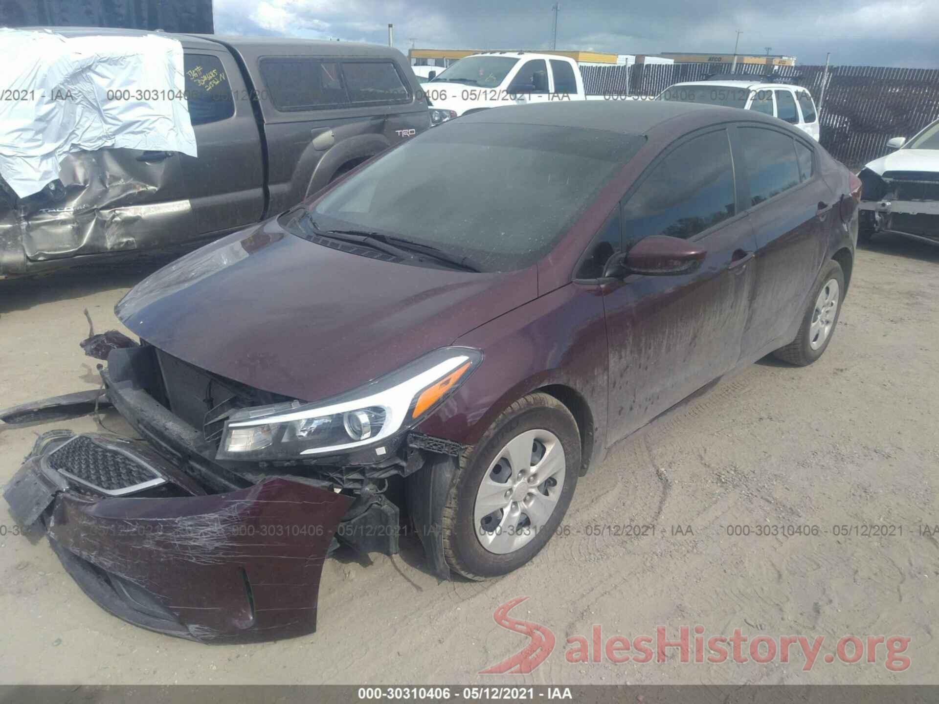 3KPFK4A74JE194628 2018 KIA FORTE