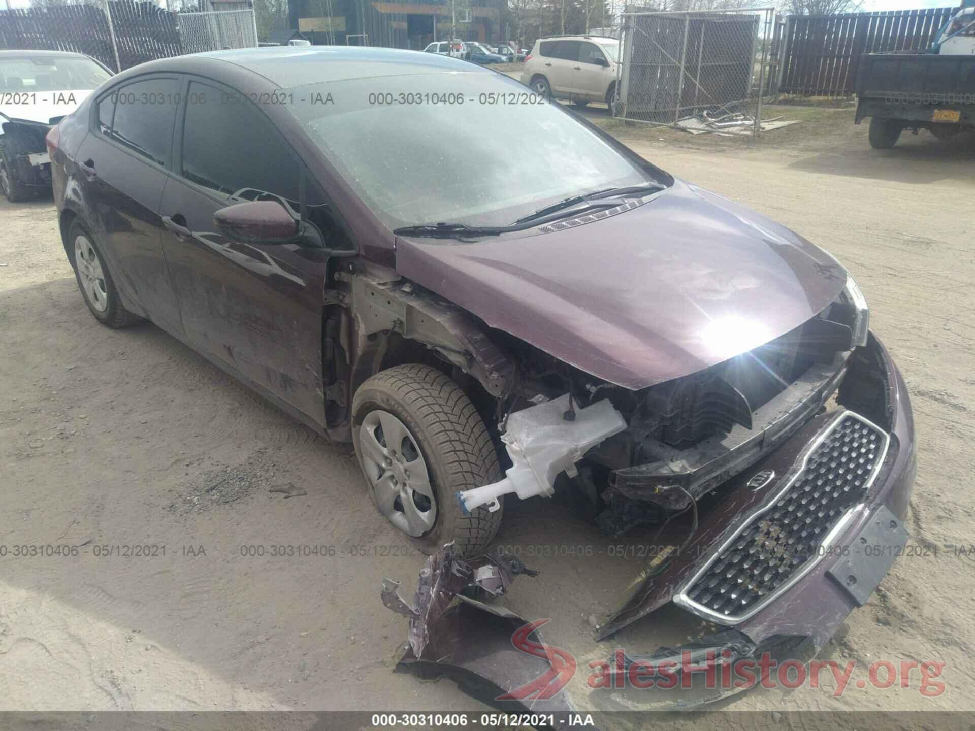 3KPFK4A74JE194628 2018 KIA FORTE