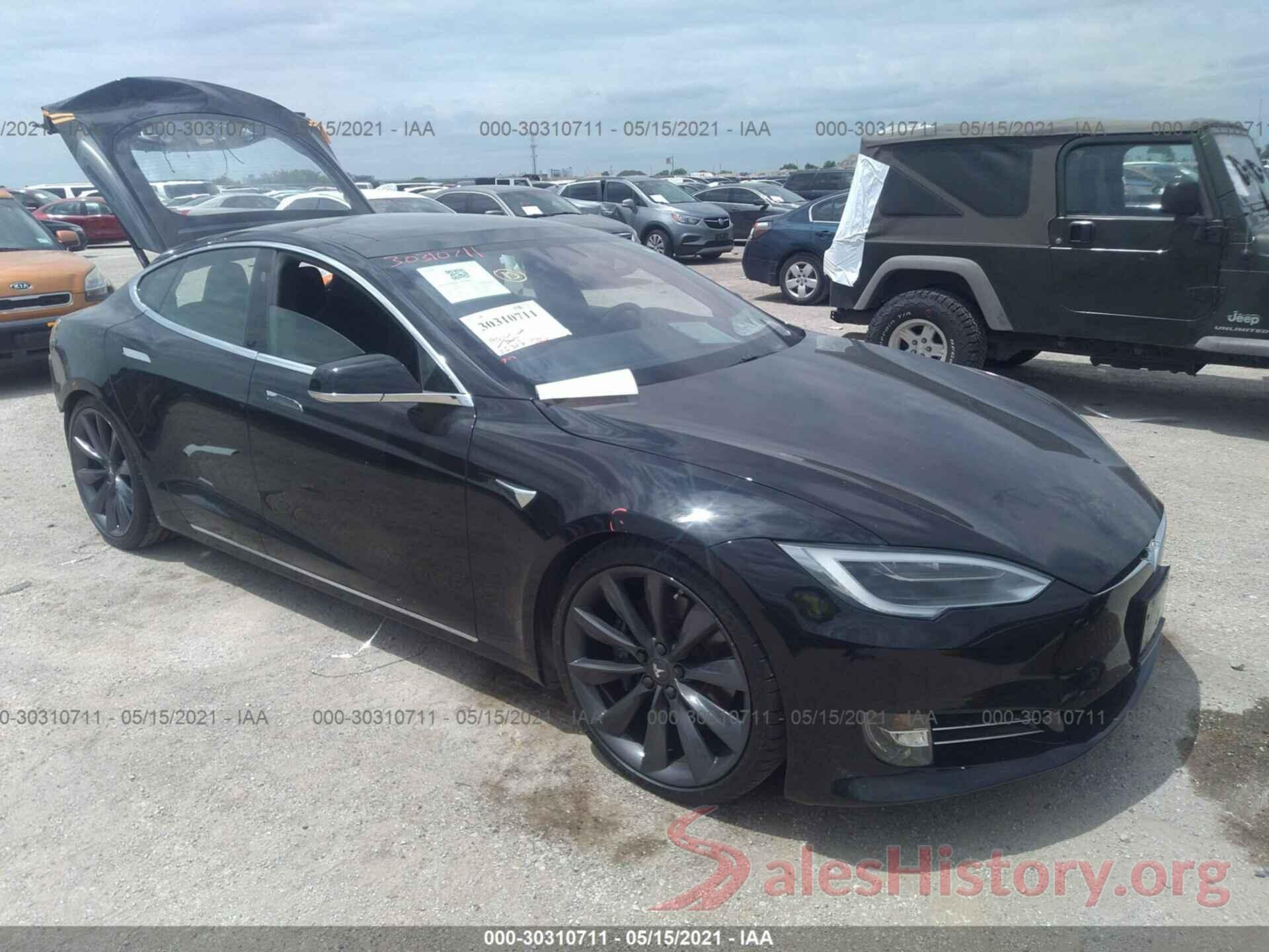 5YJSA1E2XHF219275 2017 TESLA MODEL S