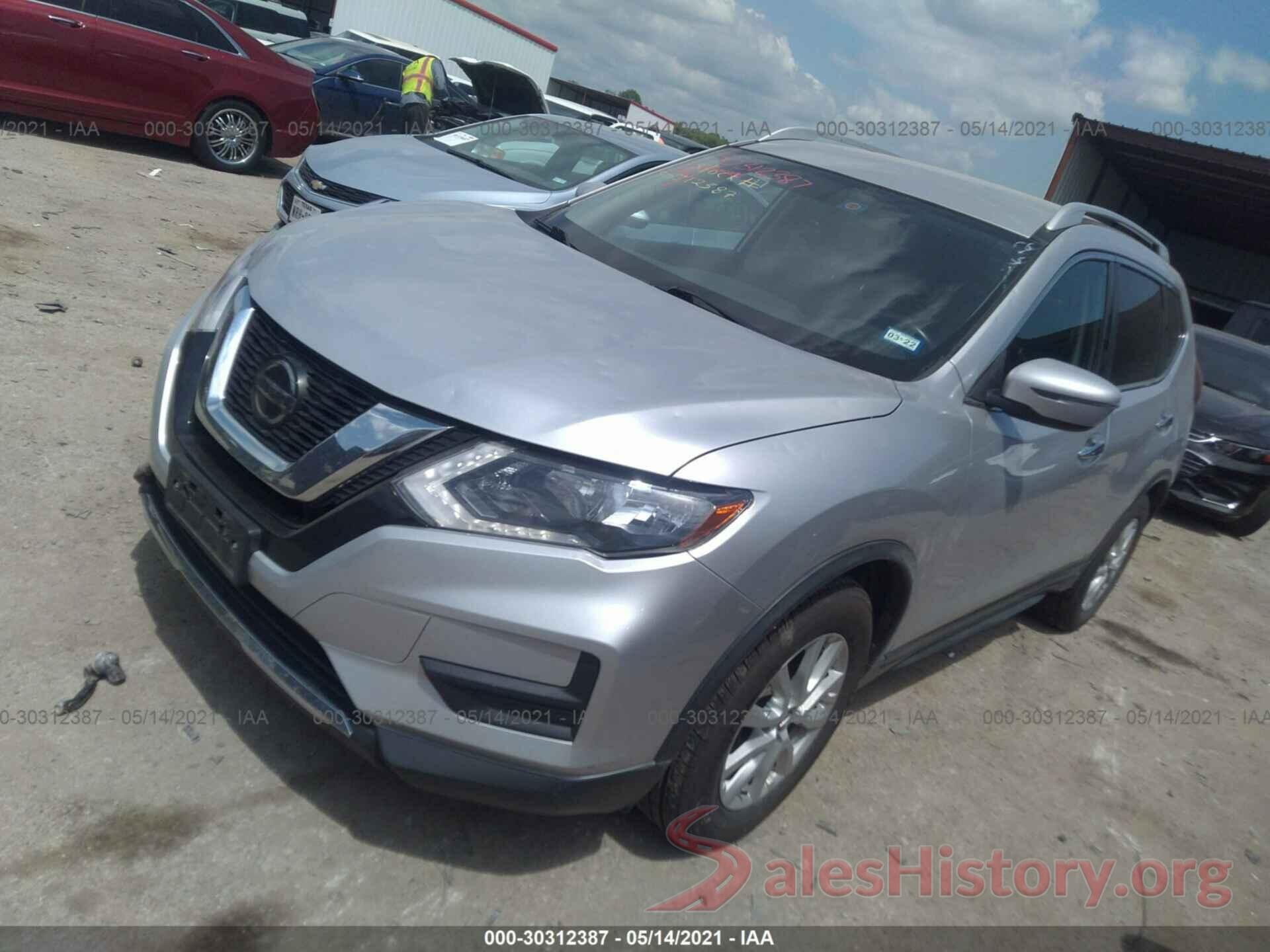 JN8AT2MTXJW454562 2018 NISSAN ROGUE