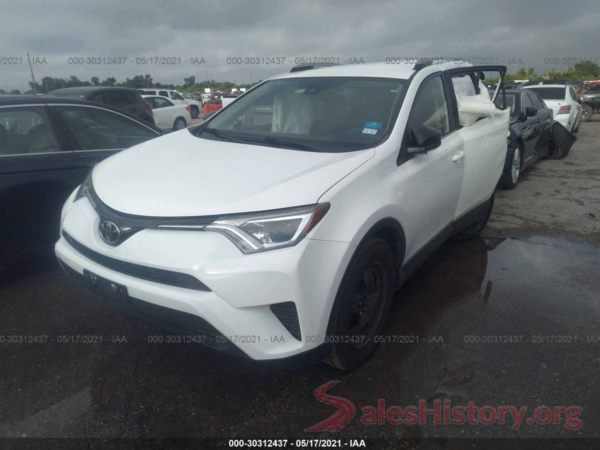 JTMZFREV7HJ702109 2017 TOYOTA RAV4