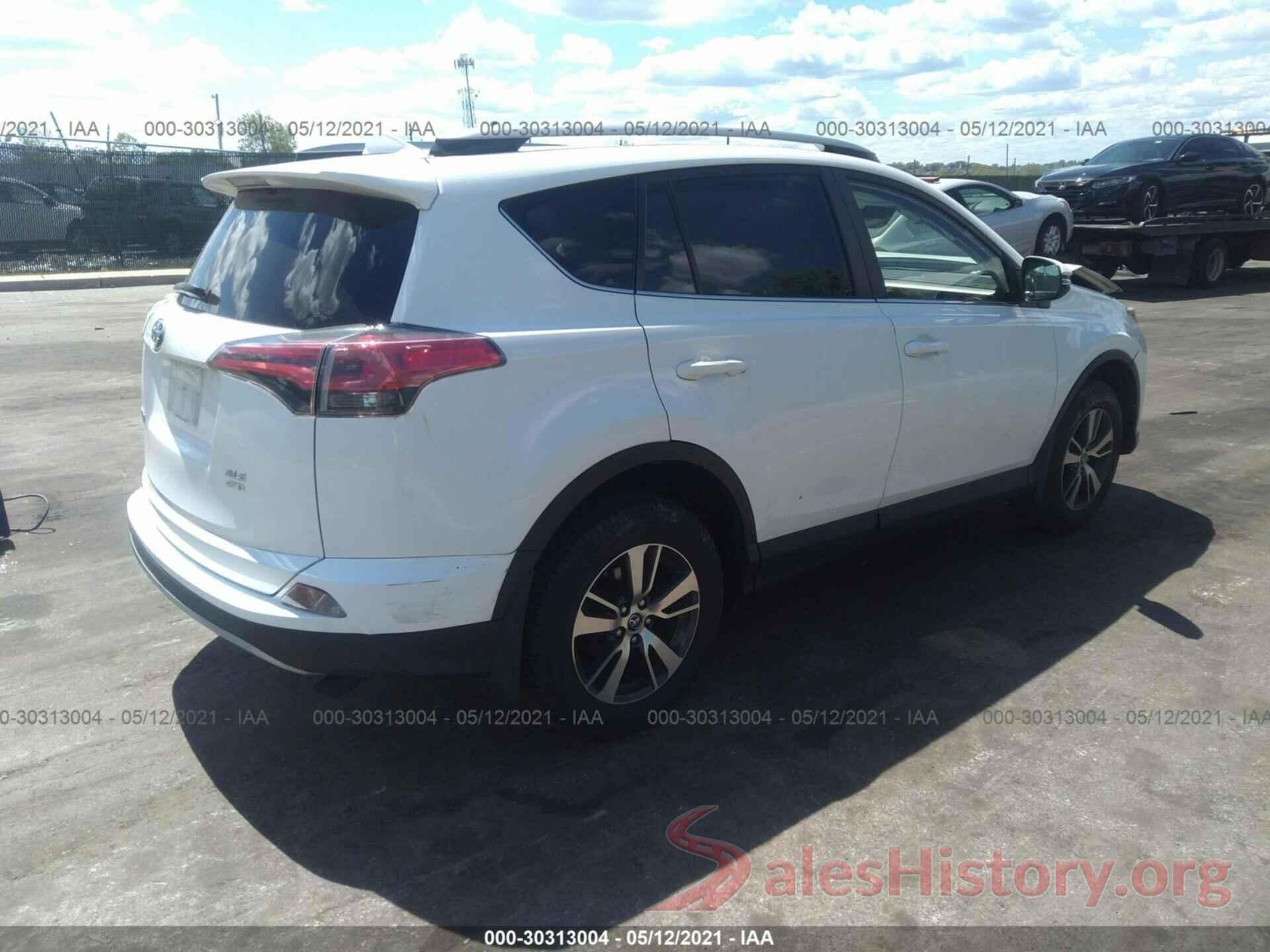 JTMRFREV1JD238982 2018 TOYOTA RAV4