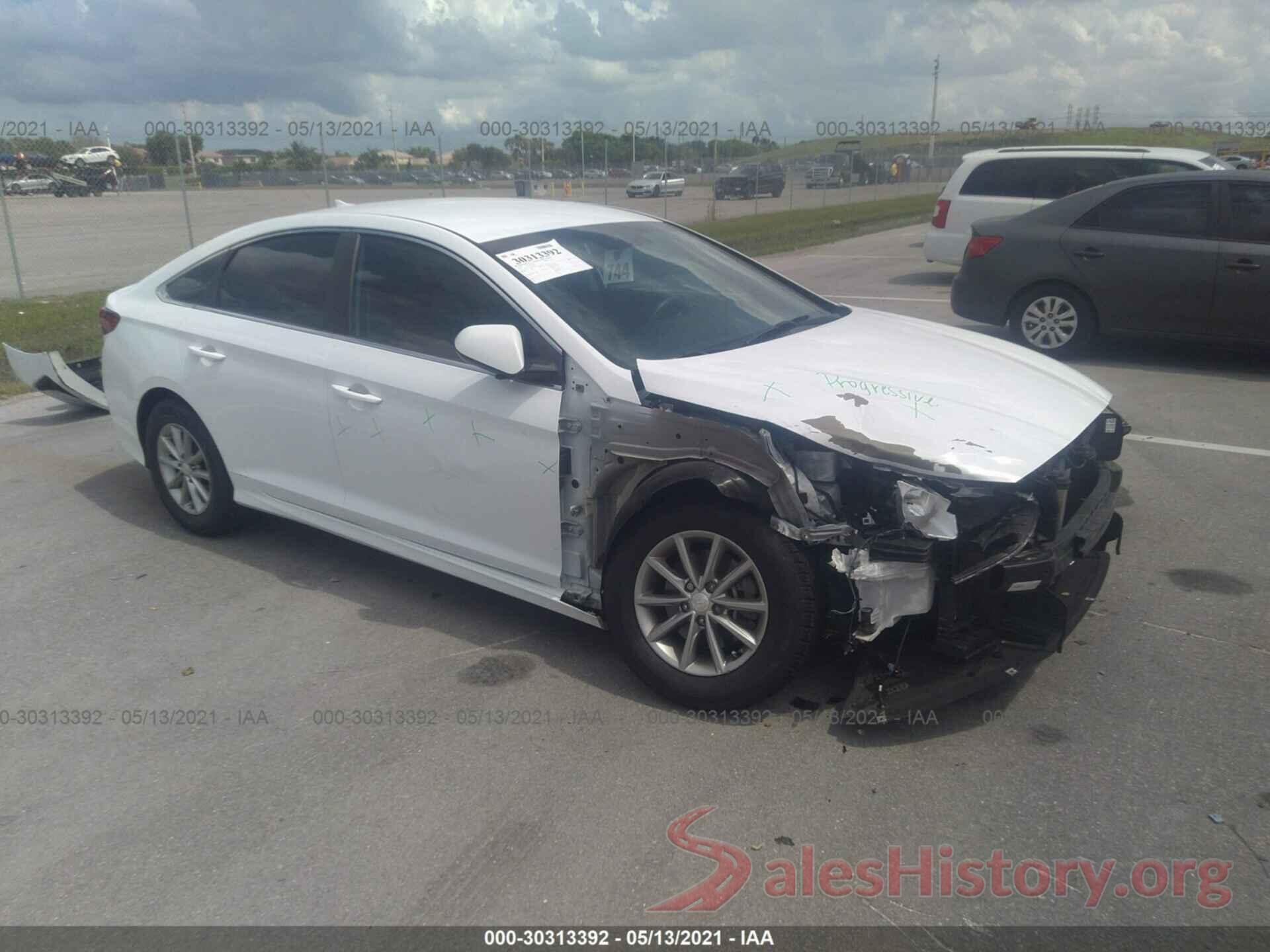 5NPE24AF8JH672211 2018 HYUNDAI SONATA