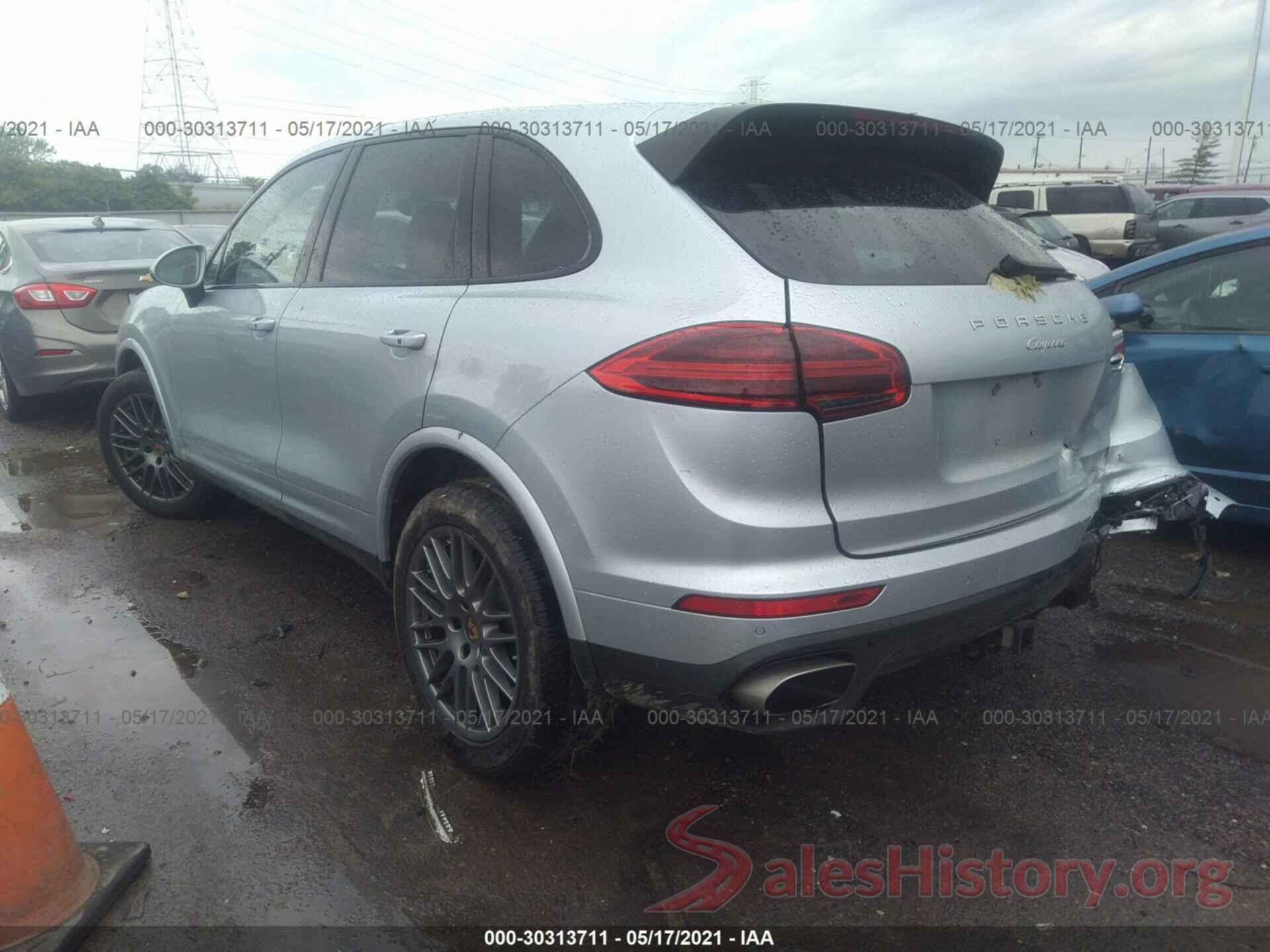 WP1AA2A28HKA89389 2017 PORSCHE CAYENNE