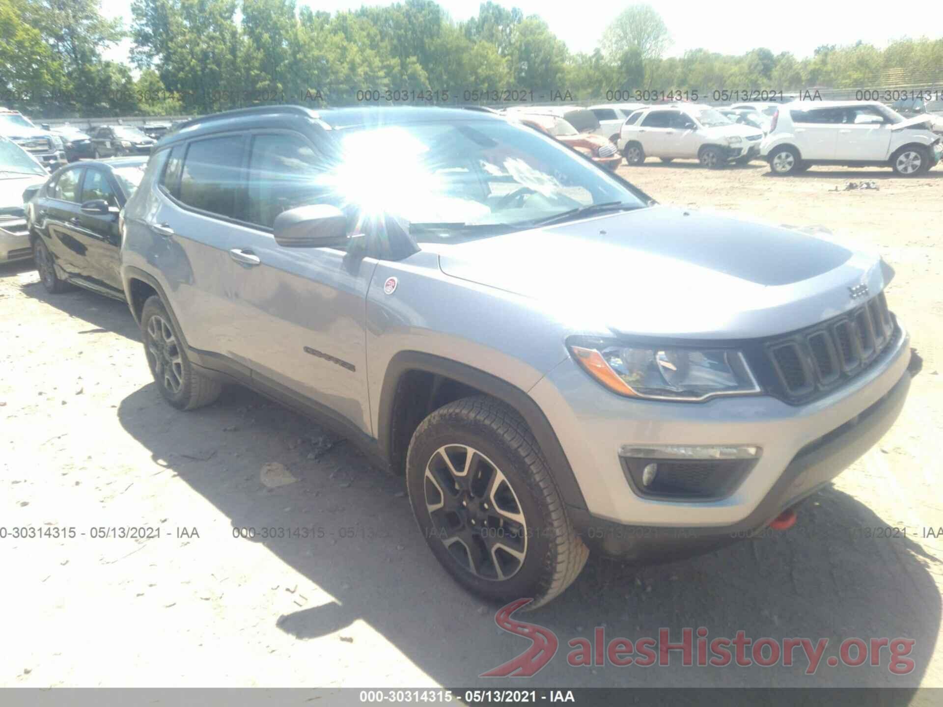 3C4NJDDB7KT668907 2019 JEEP COMPASS