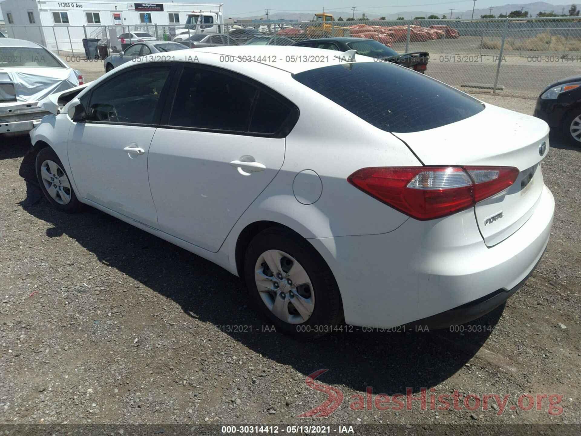 KNAFK4A60G5492828 2016 KIA FORTE