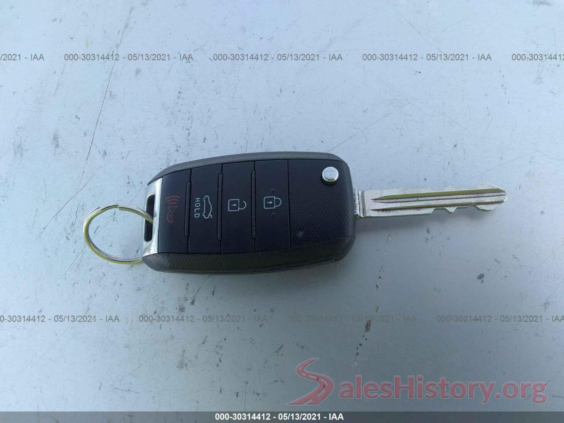 KNAFK4A60G5492828 2016 KIA FORTE