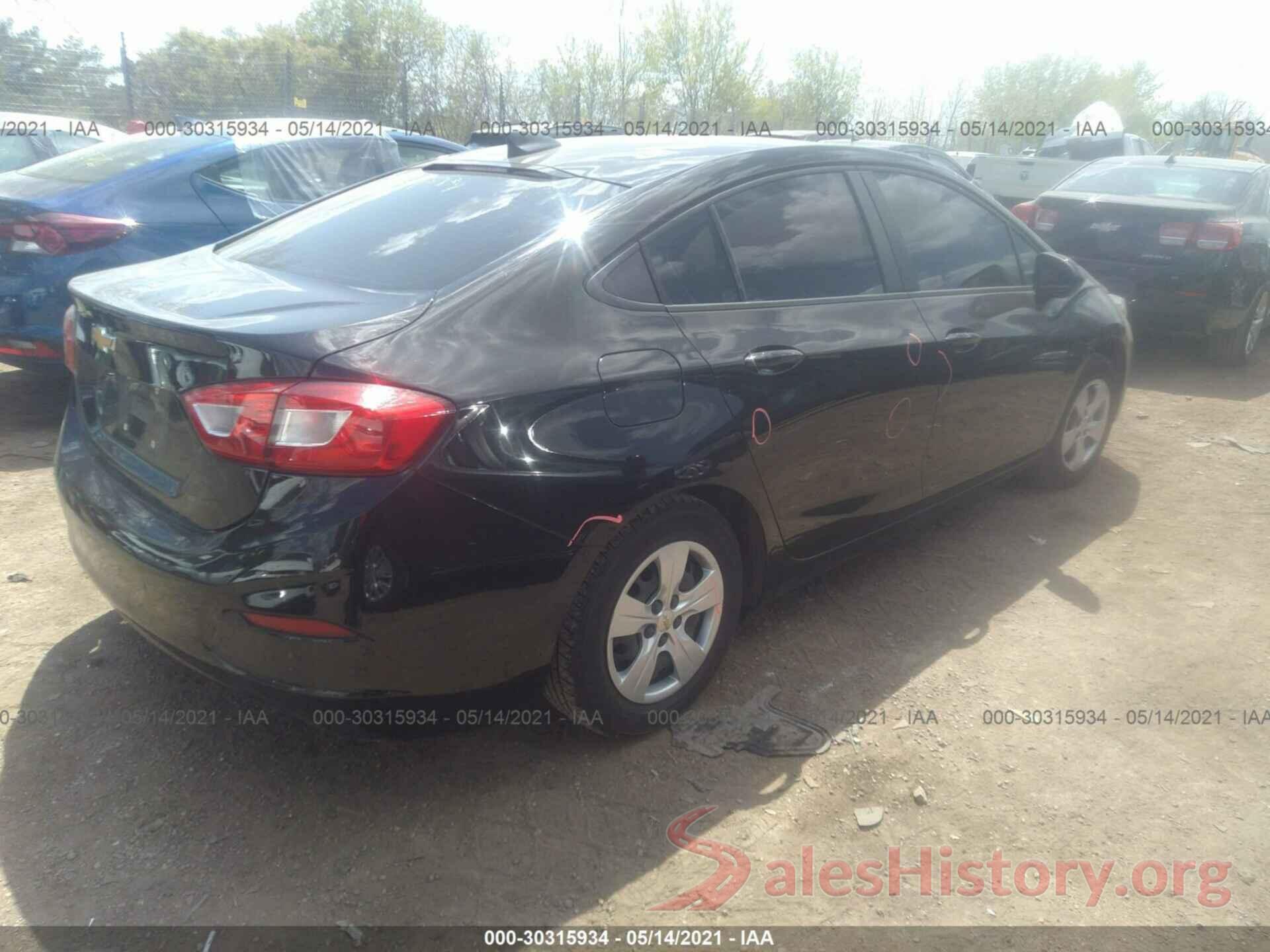 1G1BC5SM3J7185918 2018 CHEVROLET CRUZE