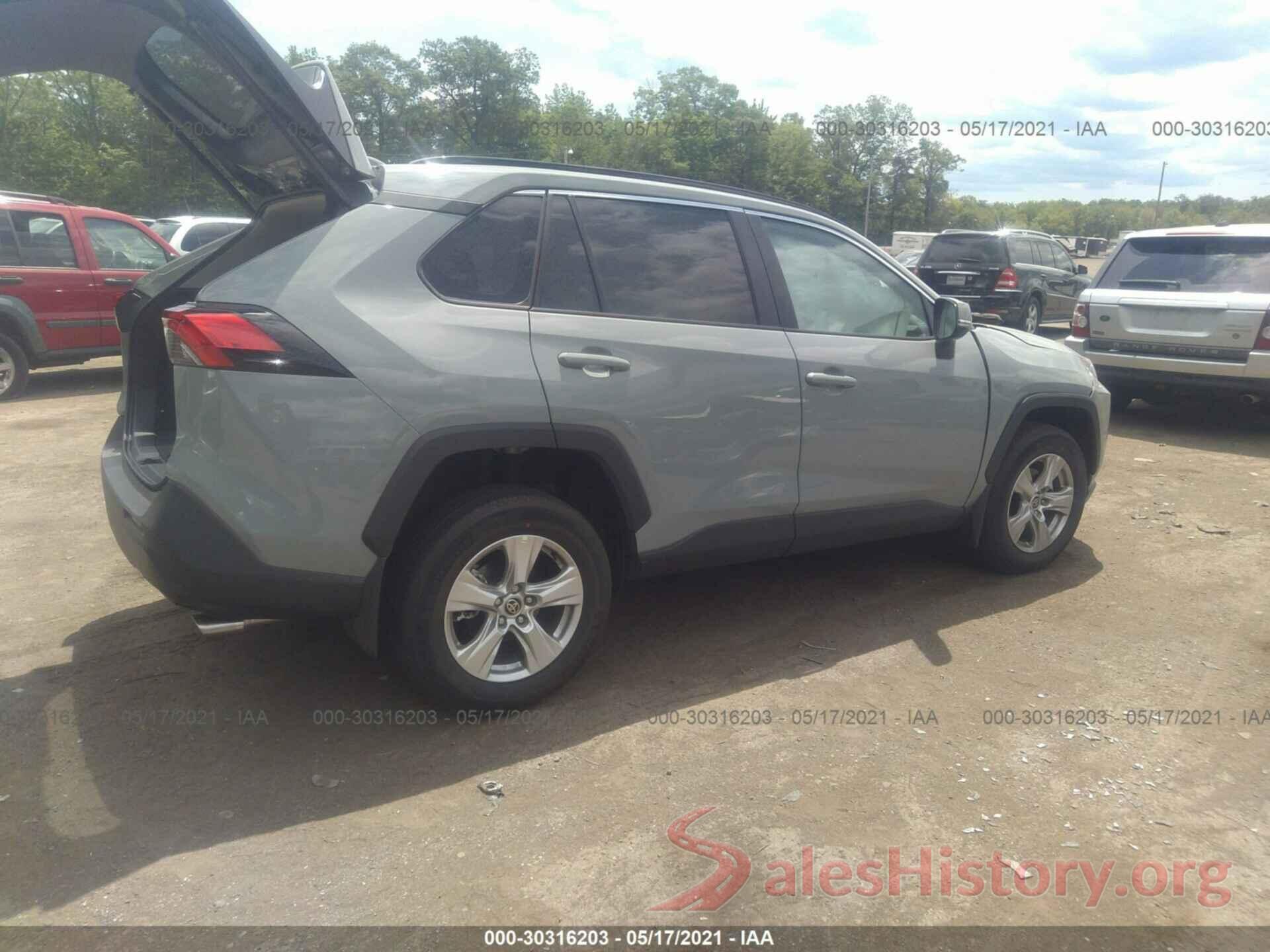 2T3P1RFV1MW179752 2021 TOYOTA RAV4