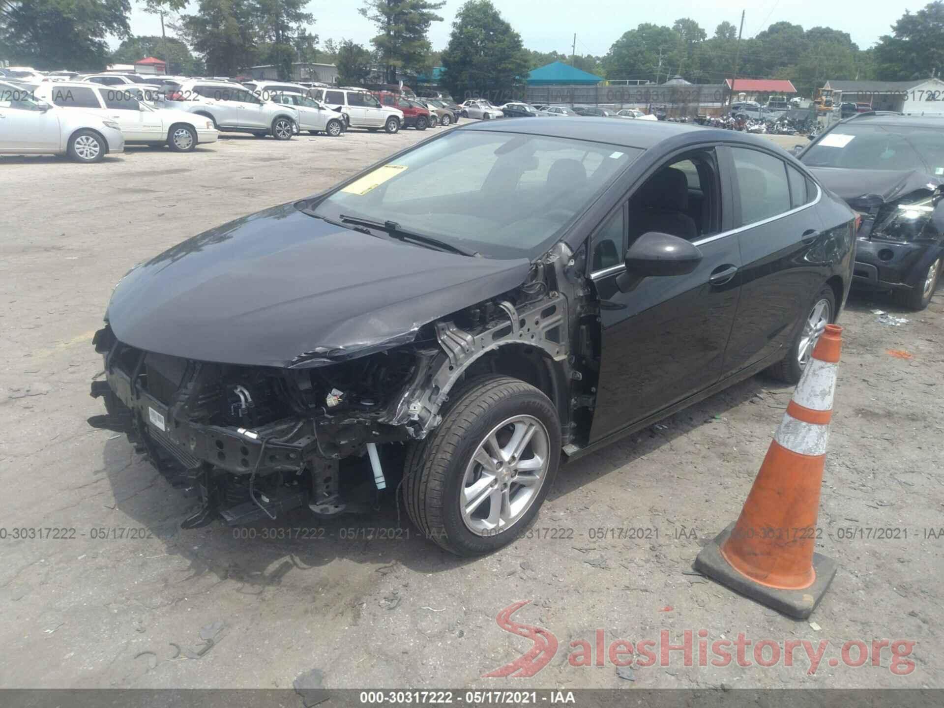 1G1BE5SM7J7170977 2018 CHEVROLET CRUZE