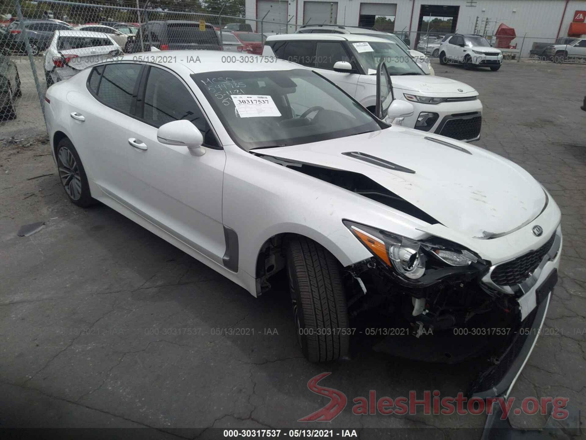 KNAE15LA4K6066889 2019 KIA STINGER