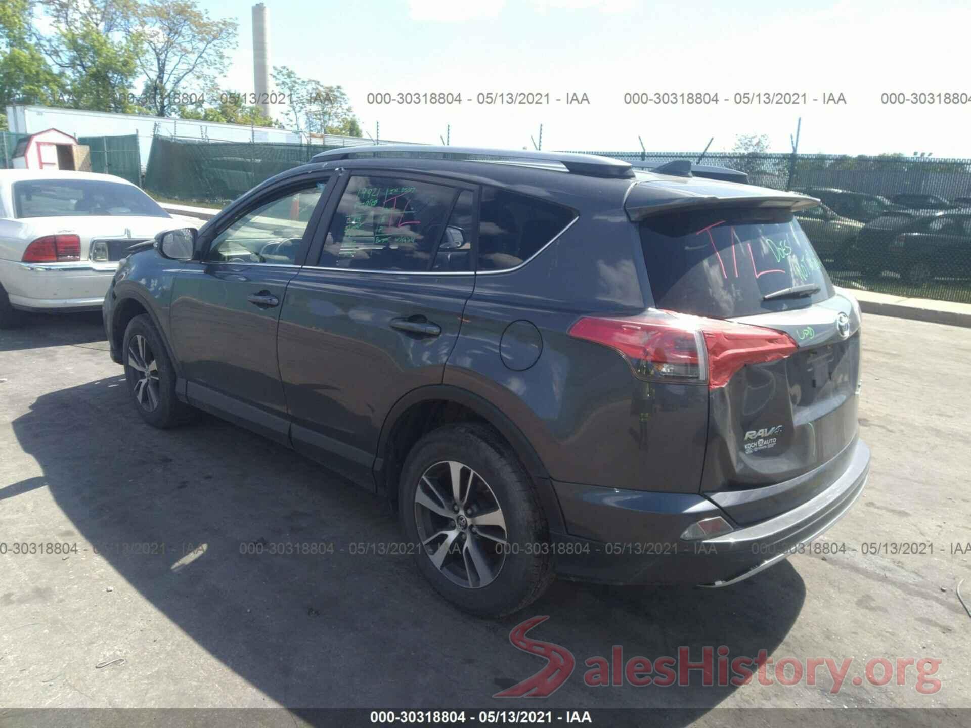 JTMRFREV3HJ130732 2017 TOYOTA RAV4