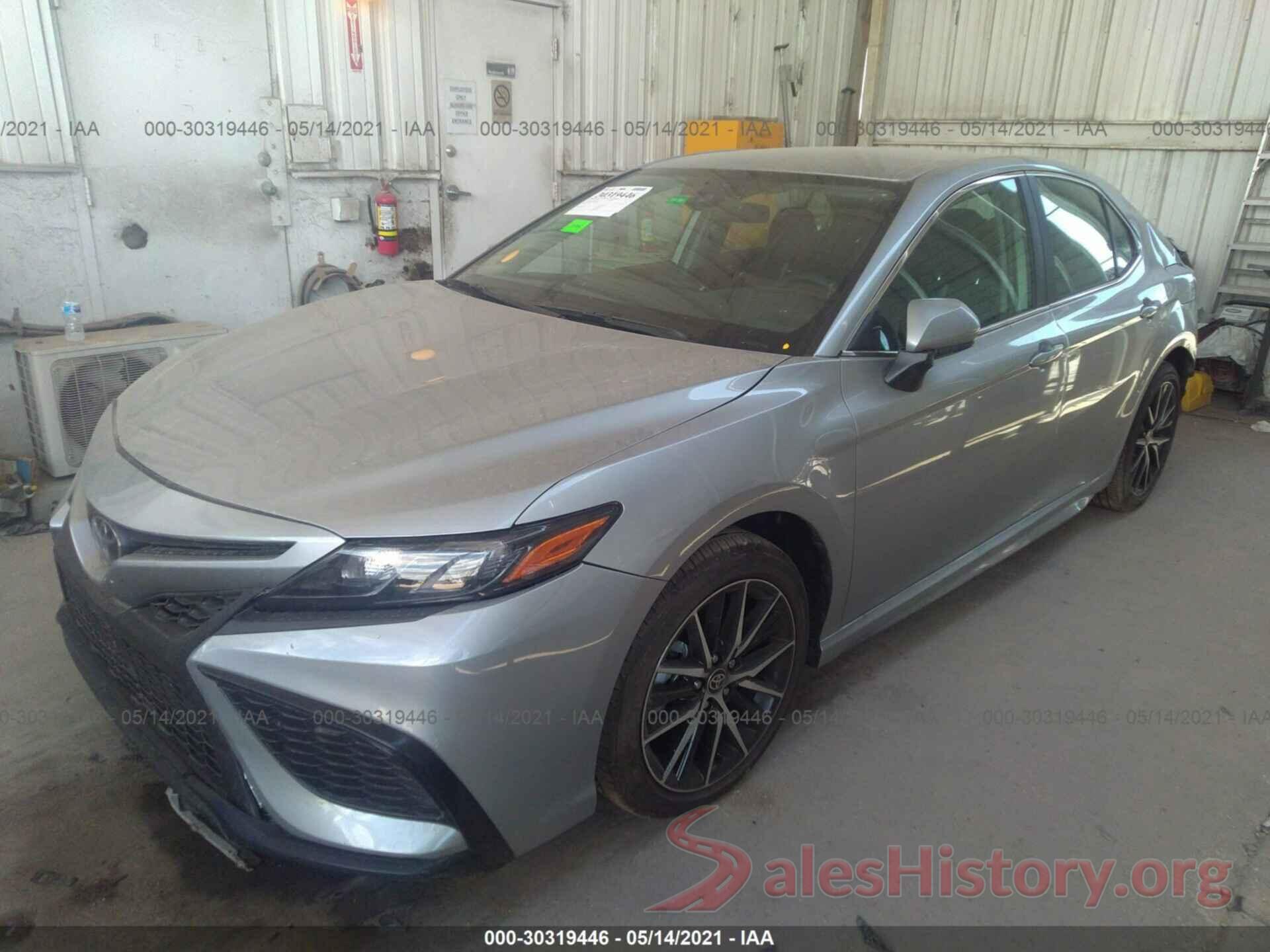 4T1G11AKXMU442280 2021 TOYOTA CAMRY