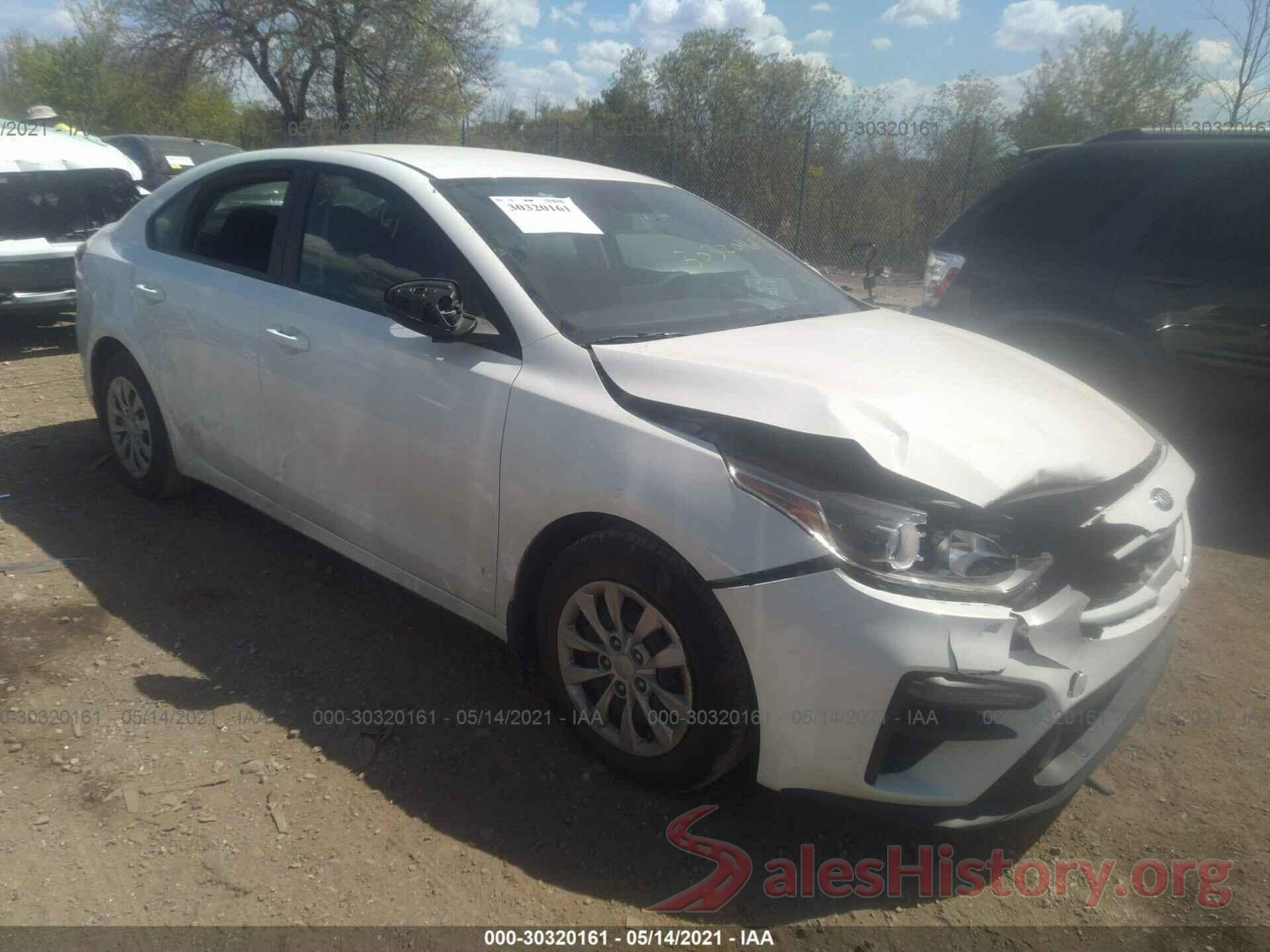 3KPF24AD7KE132681 2019 KIA FORTE