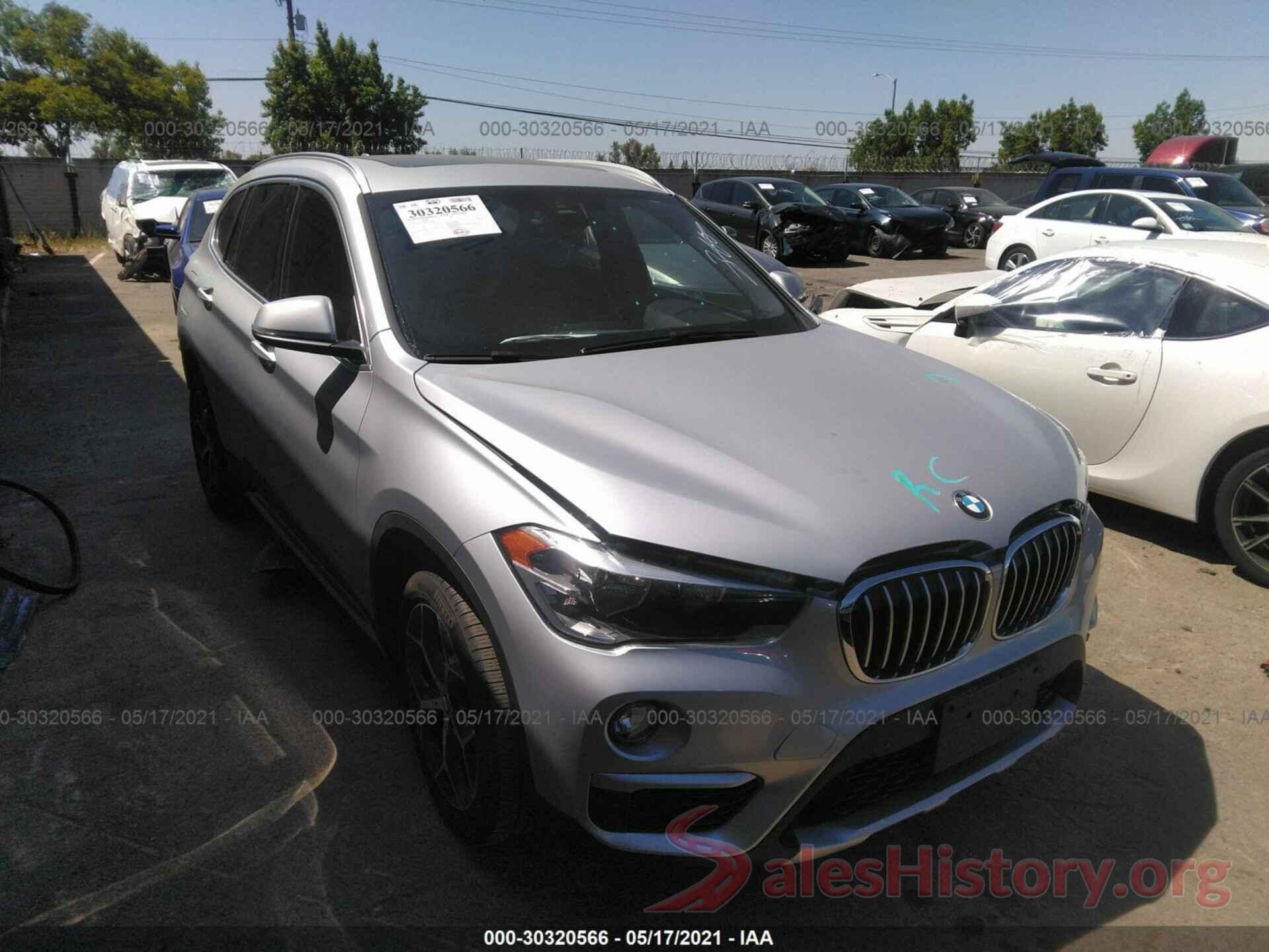 WBXHU7C58K5L10588 2019 BMW X1