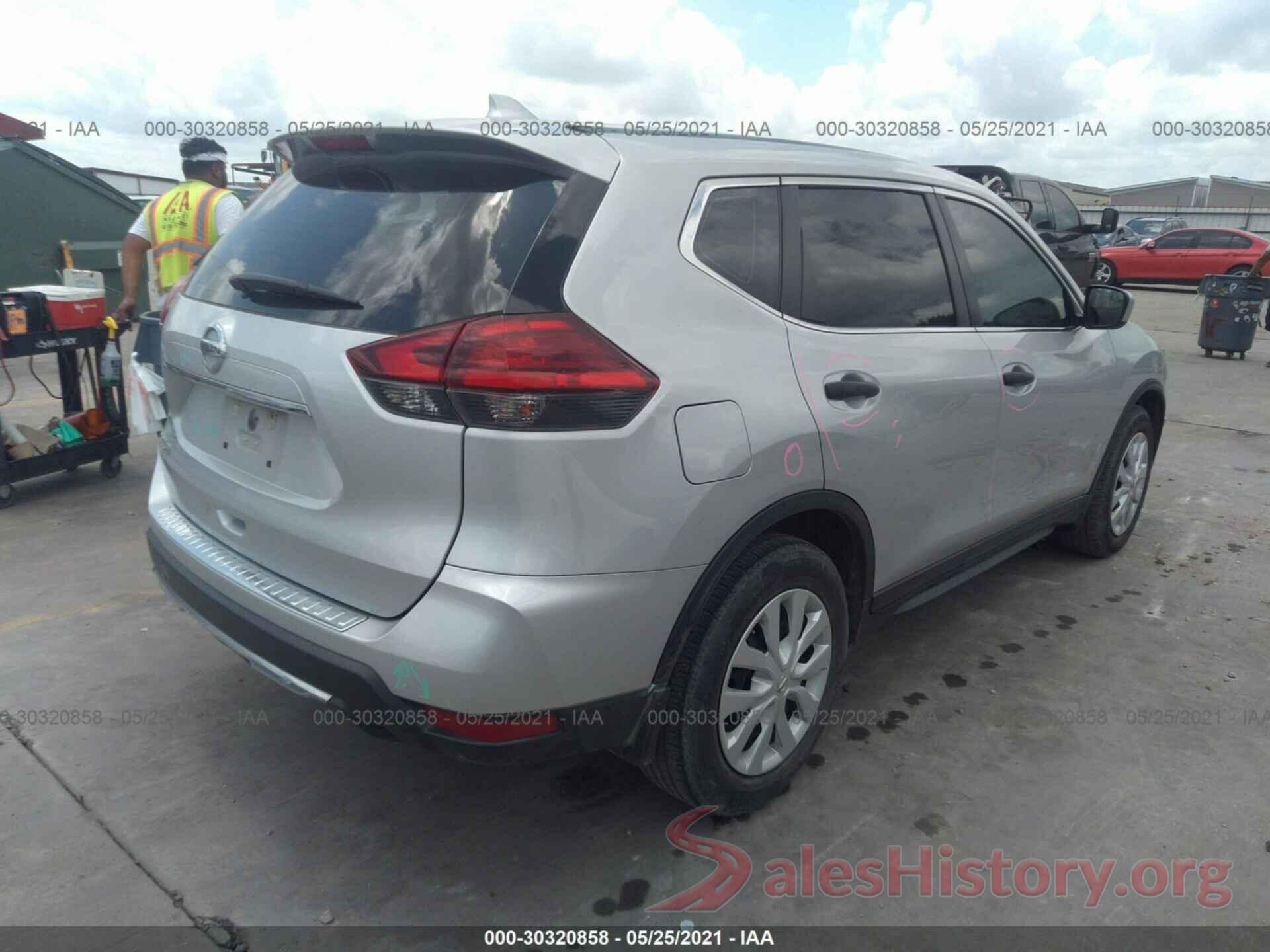 5N1AT2MT8HC844563 2017 NISSAN ROGUE