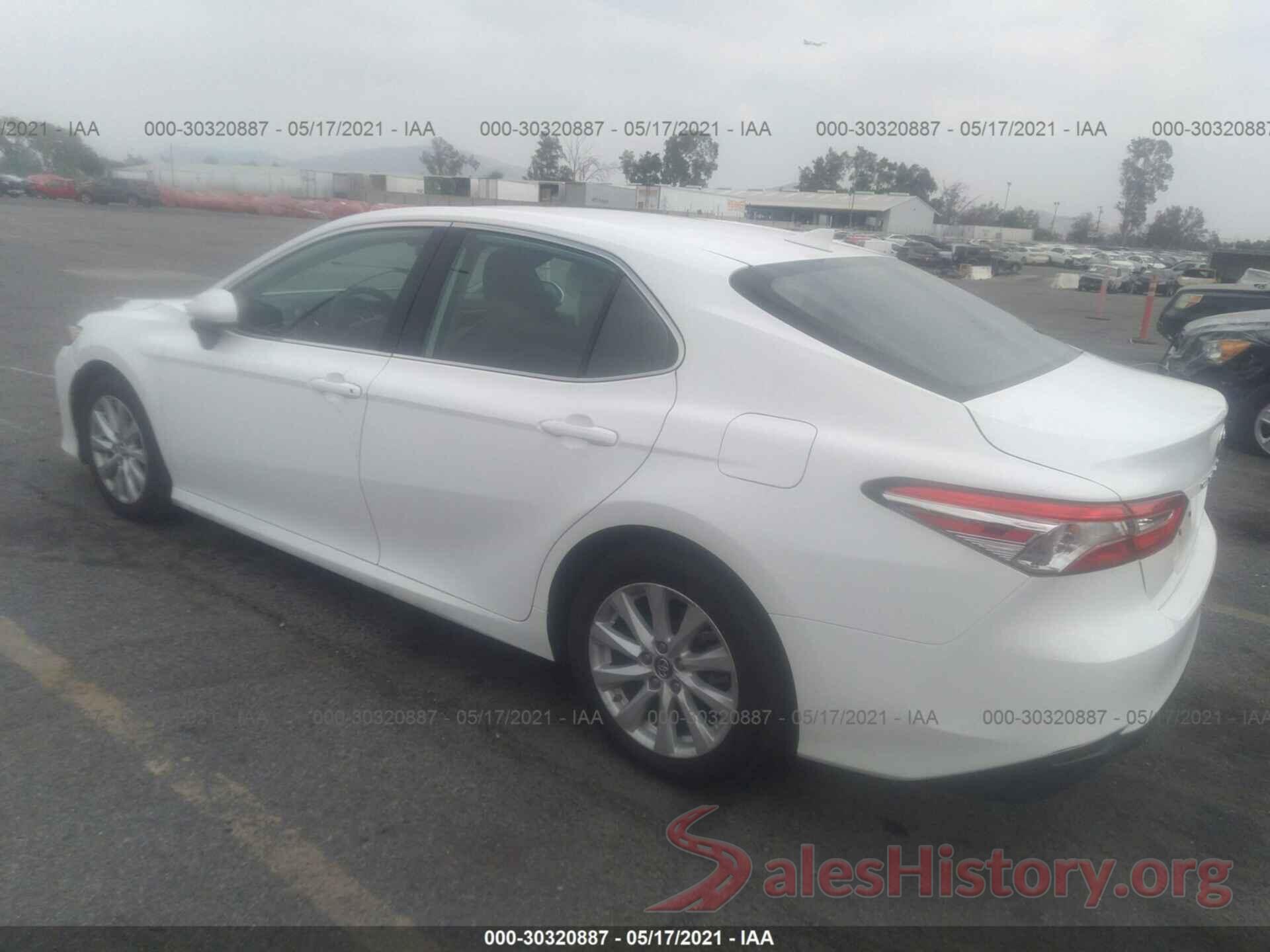 4T1B11HK3KU237560 2019 TOYOTA CAMRY