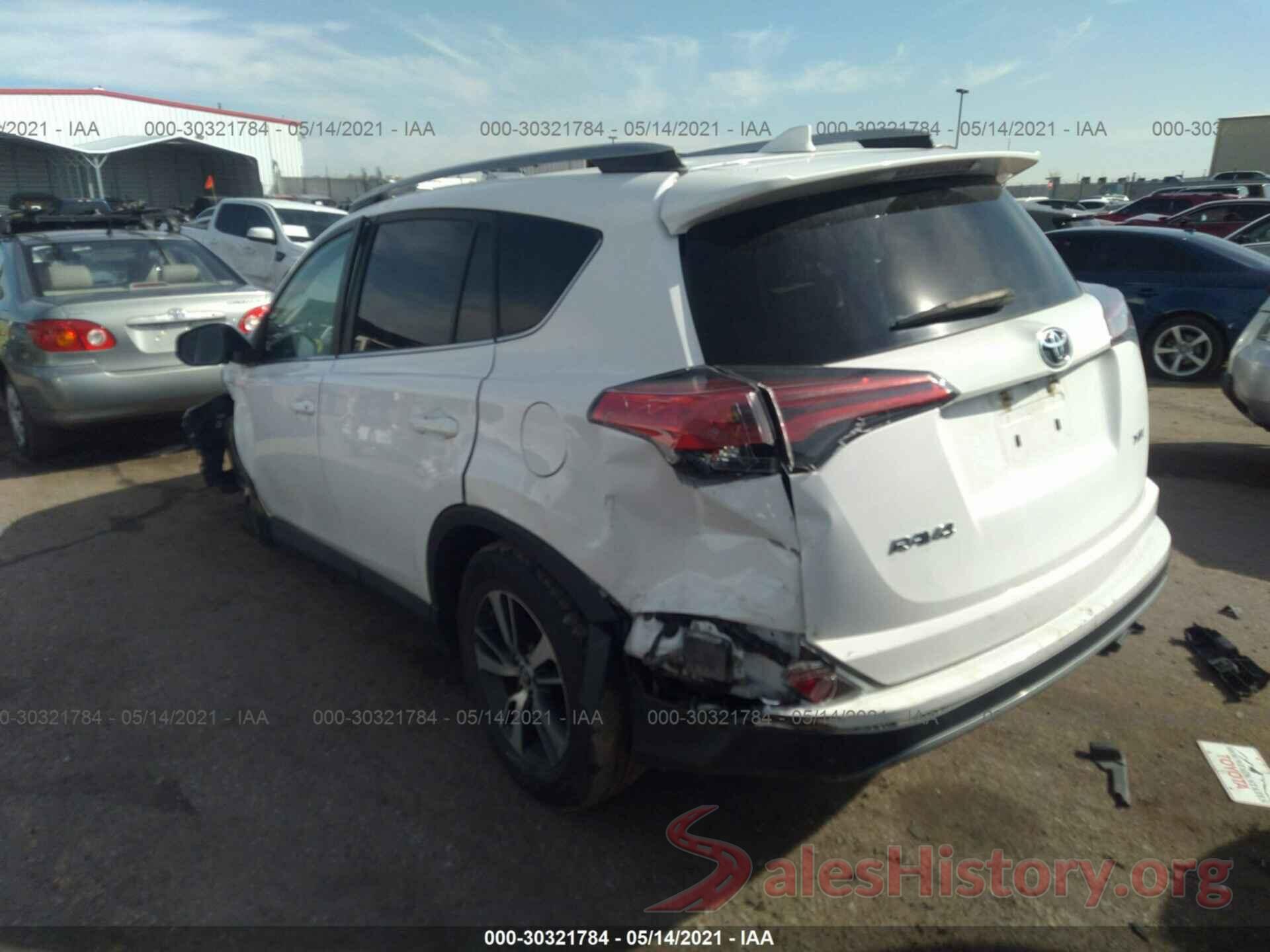 2T3WFREV0JW447359 2018 TOYOTA RAV4