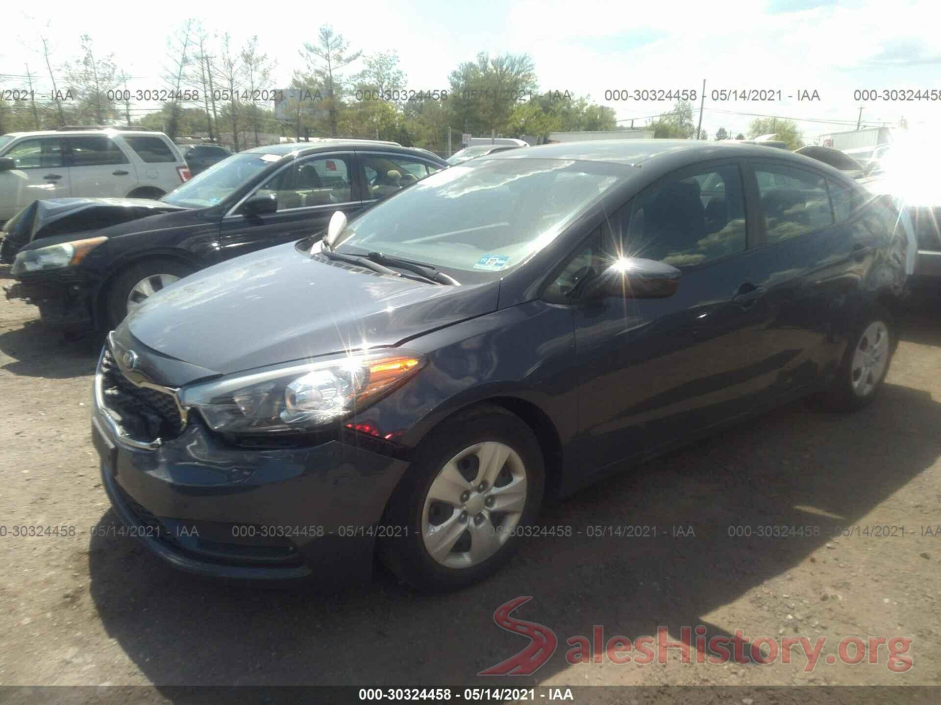 KNAFK4A63G5493746 2016 KIA FORTE