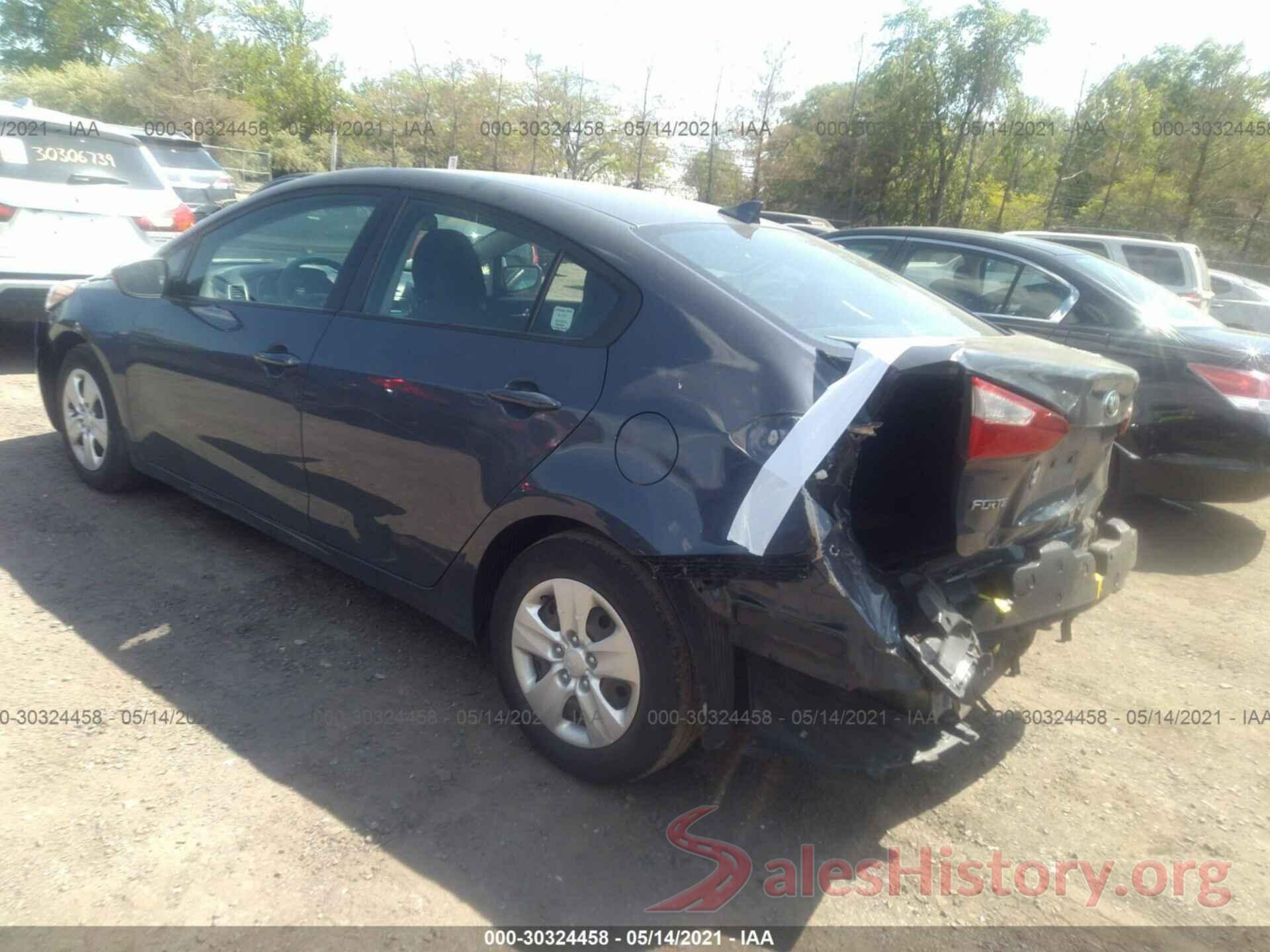 KNAFK4A63G5493746 2016 KIA FORTE