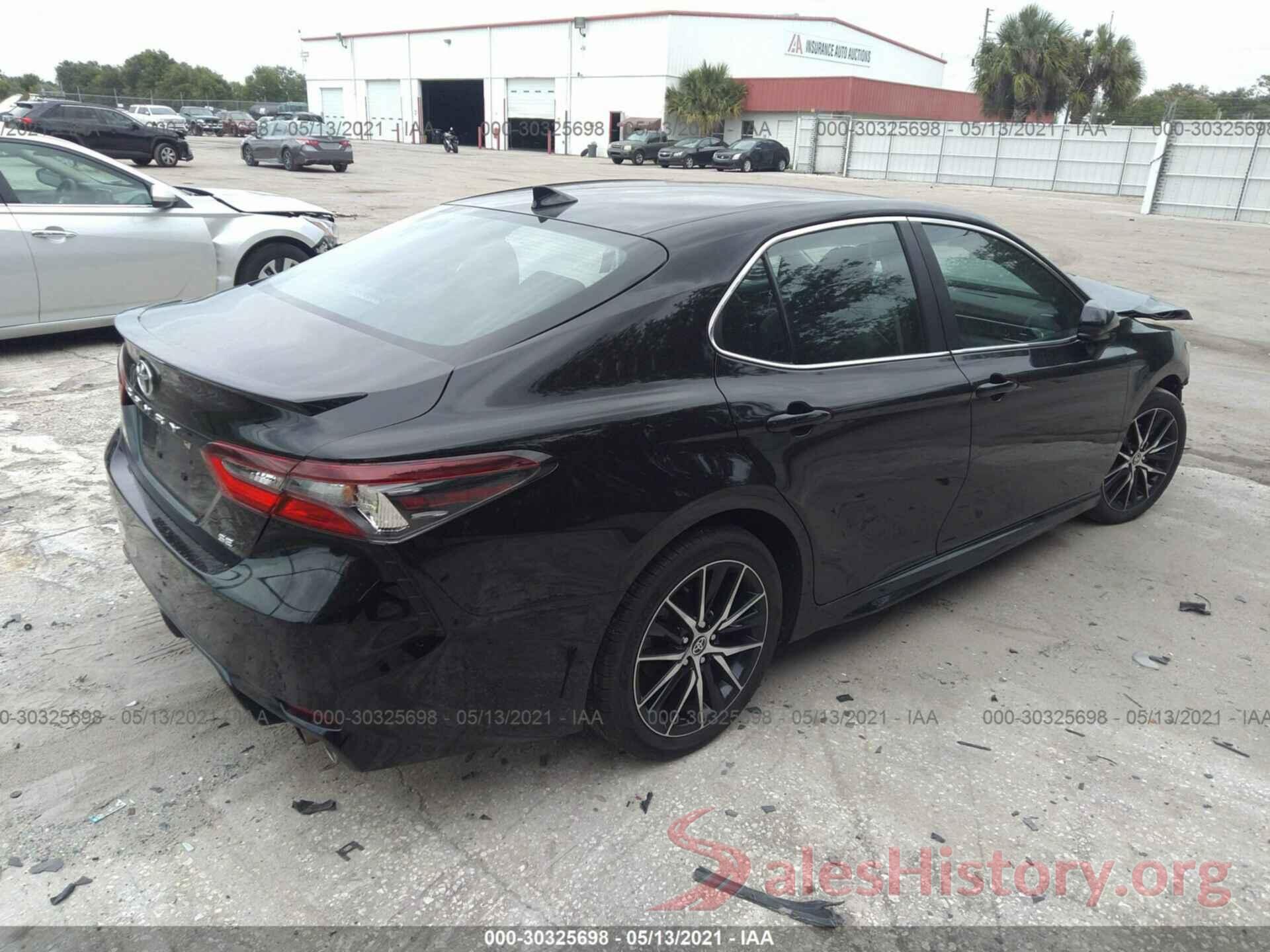 4T1G11AK3MU410142 2021 TOYOTA CAMRY