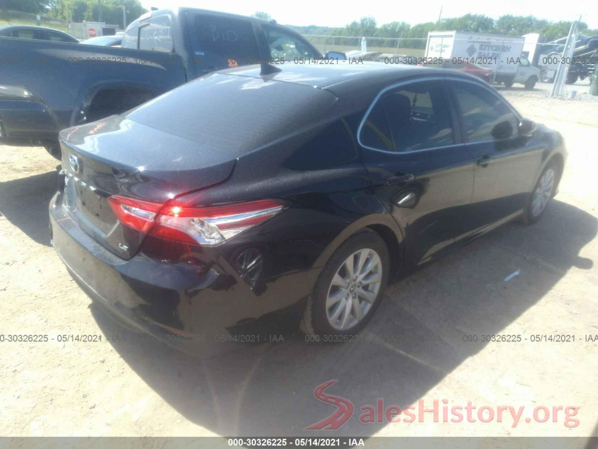 JTNB11HK9J3000544 2018 TOYOTA CAMRY