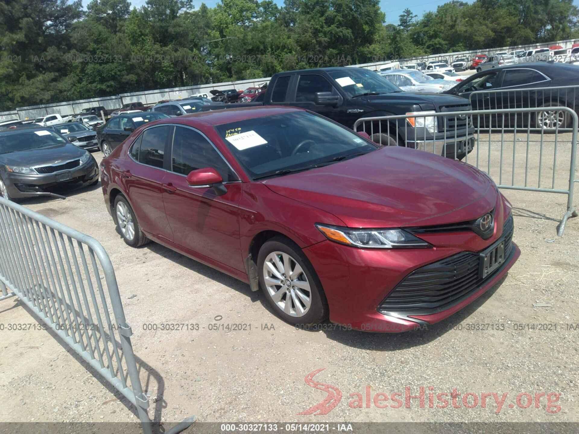 4T1B11HK7JU530022 2018 TOYOTA CAMRY